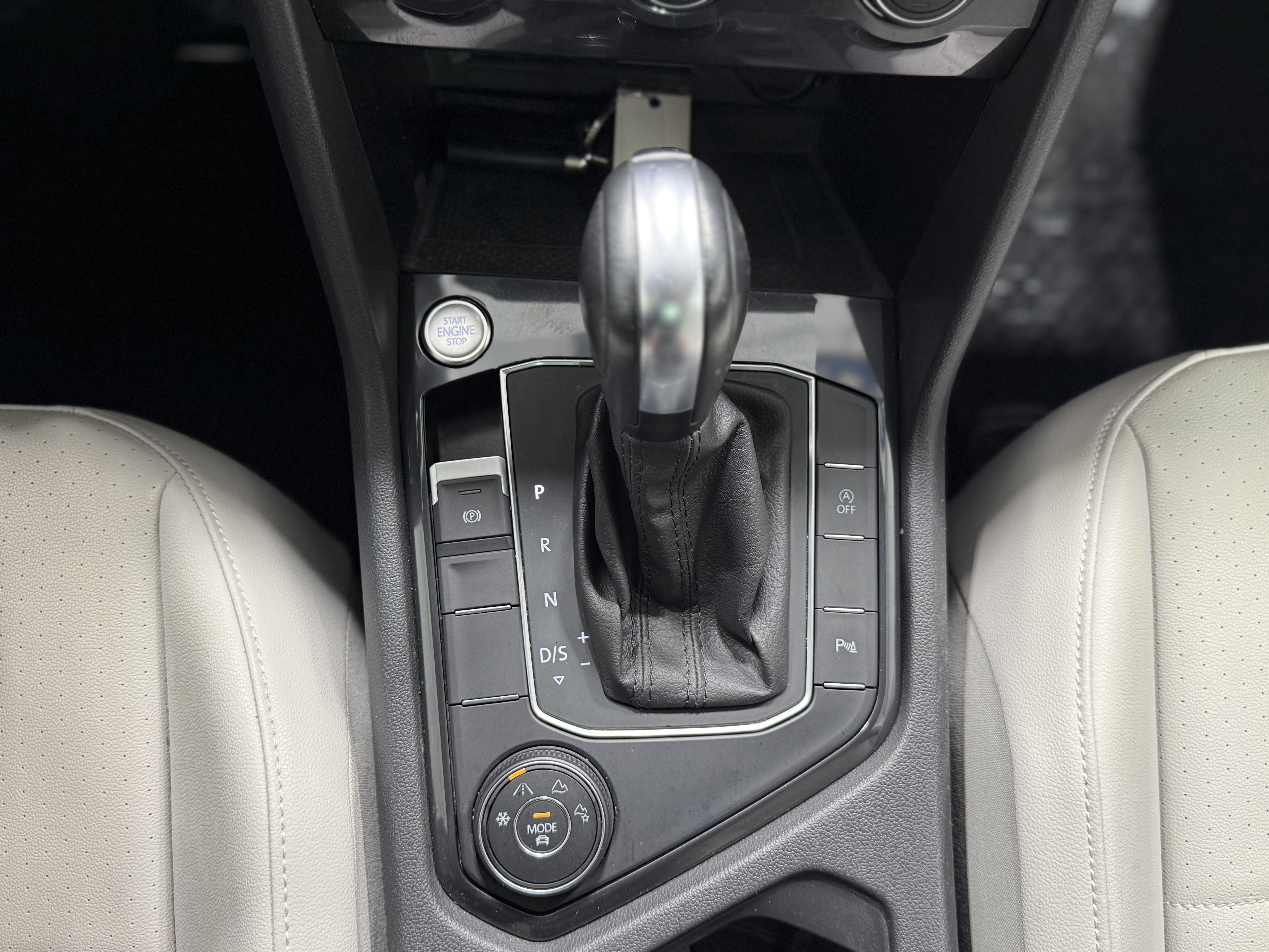 2020 Volkswagen Tiguan SE