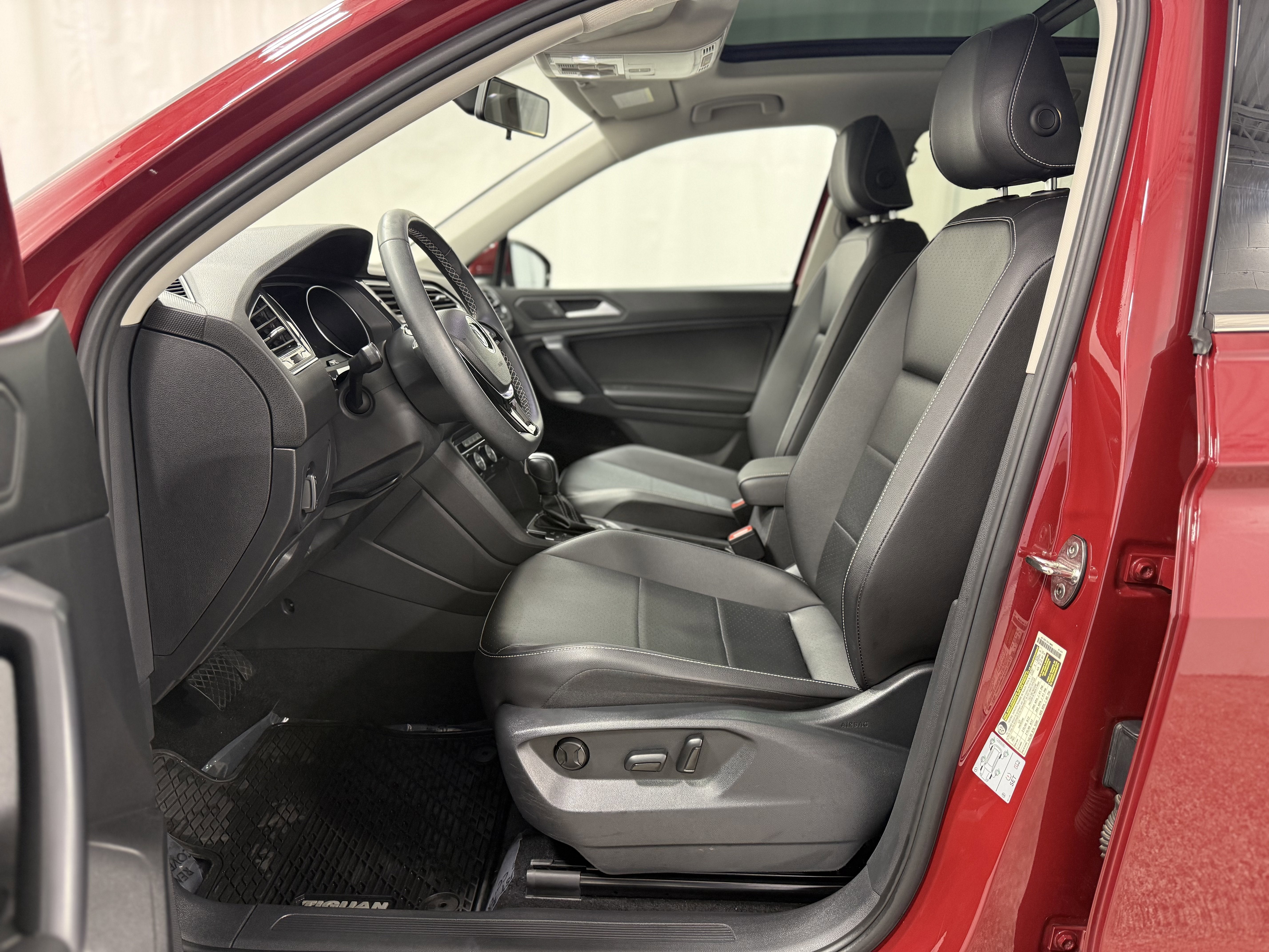 2021 Volkswagen Tiguan SE