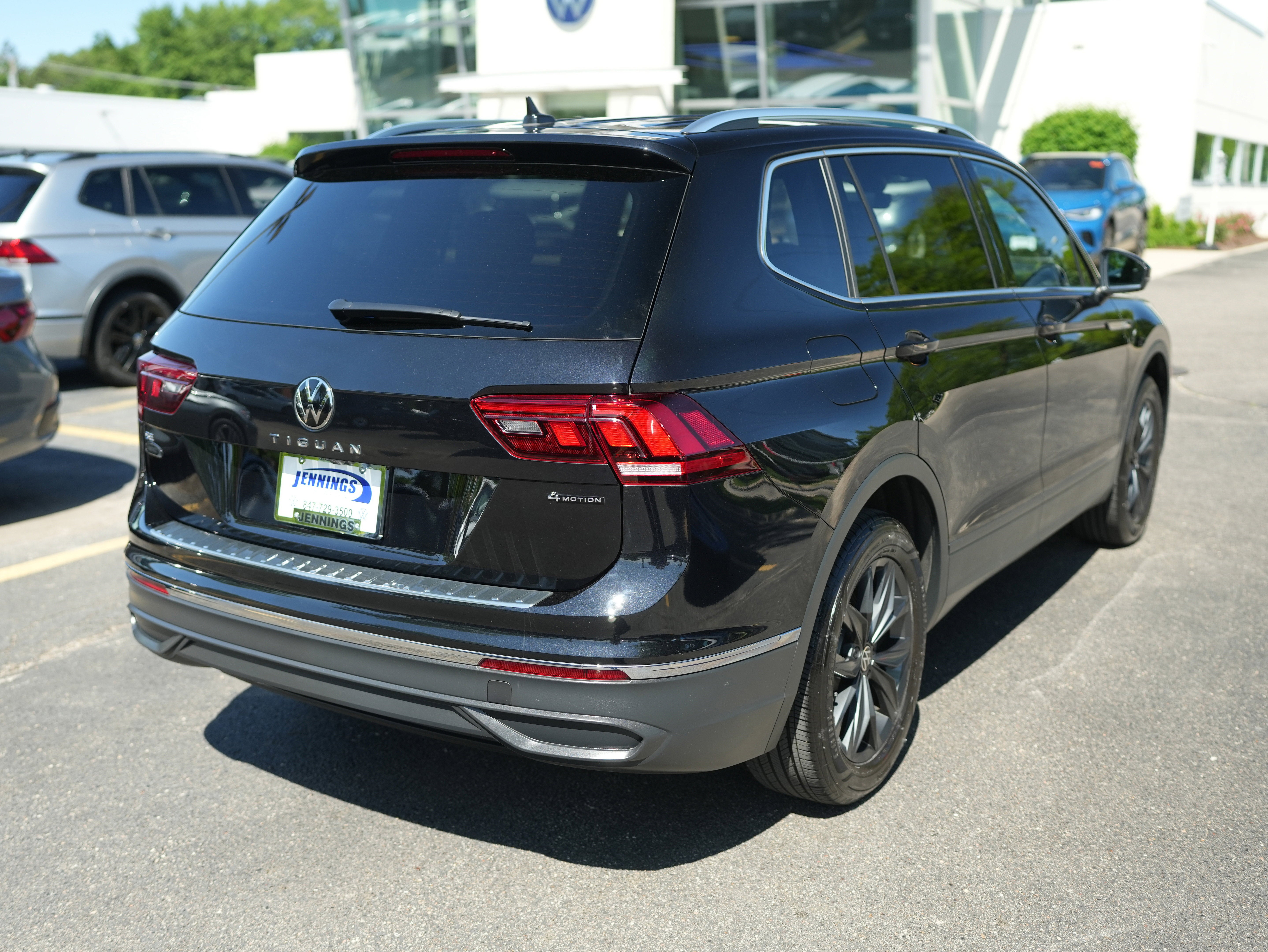 2024 Volkswagen Tiguan 2.0T SE