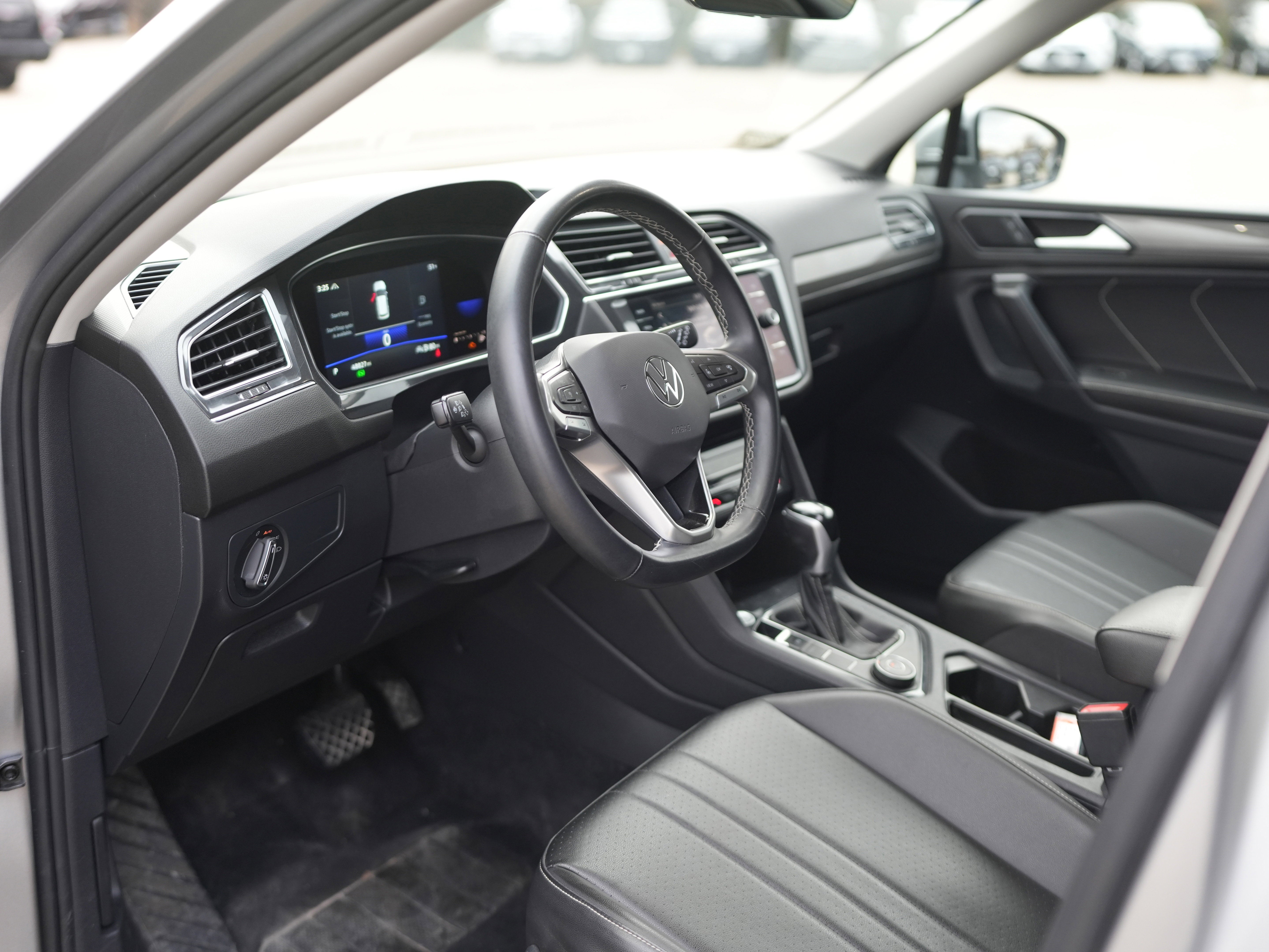 2022 Volkswagen Tiguan SE