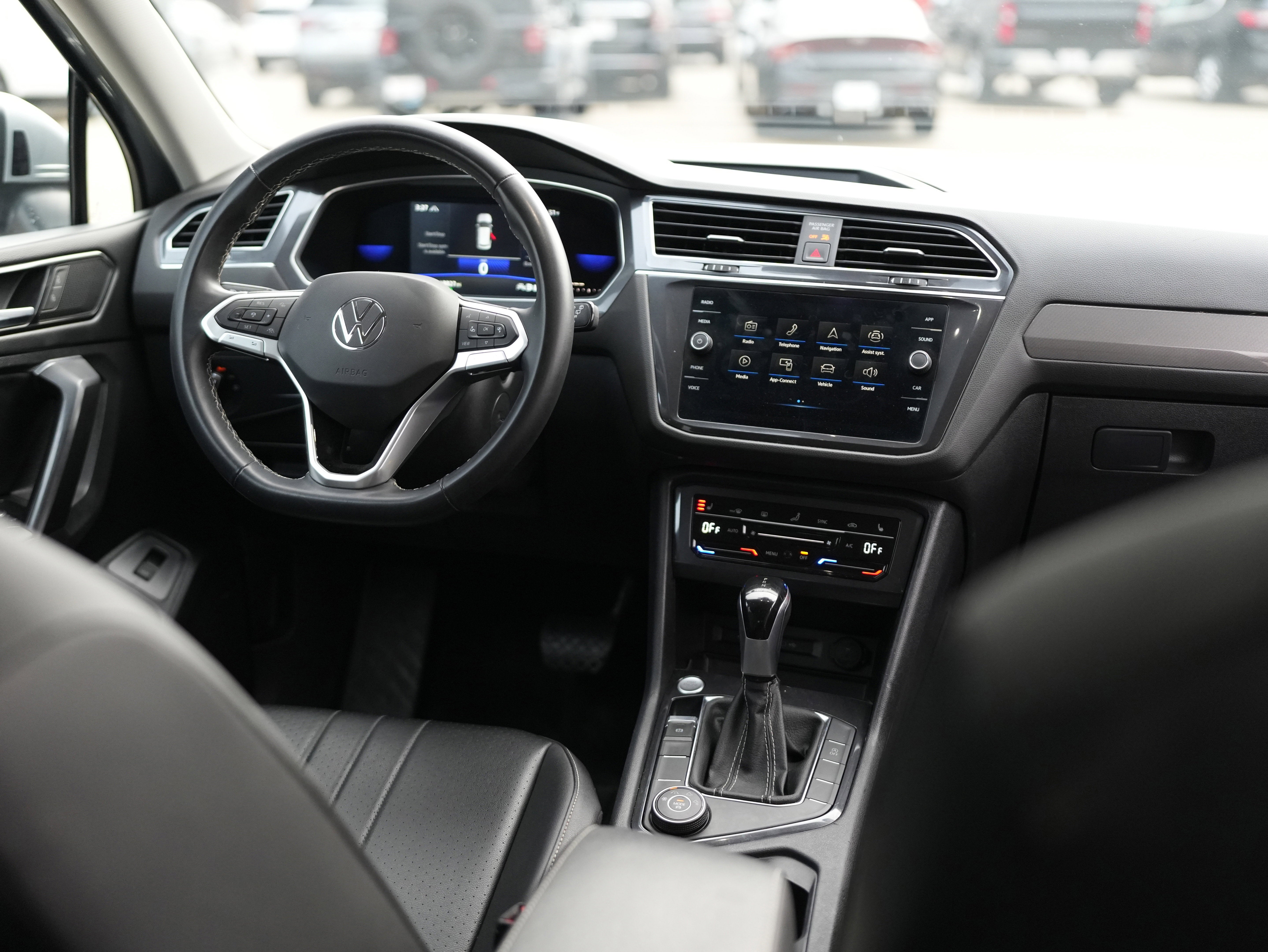 2022 Volkswagen Tiguan SE