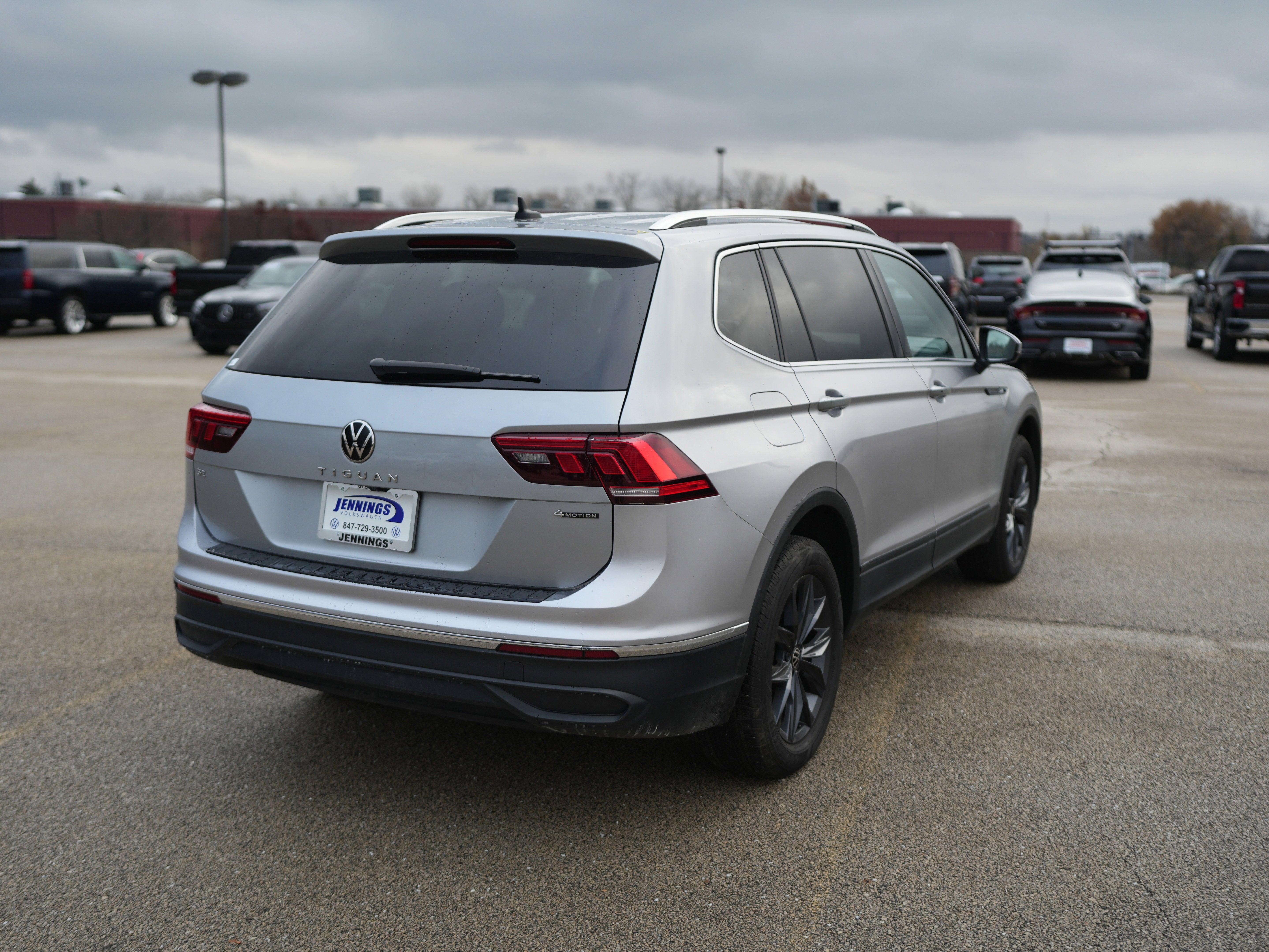 2022 Volkswagen Tiguan SE