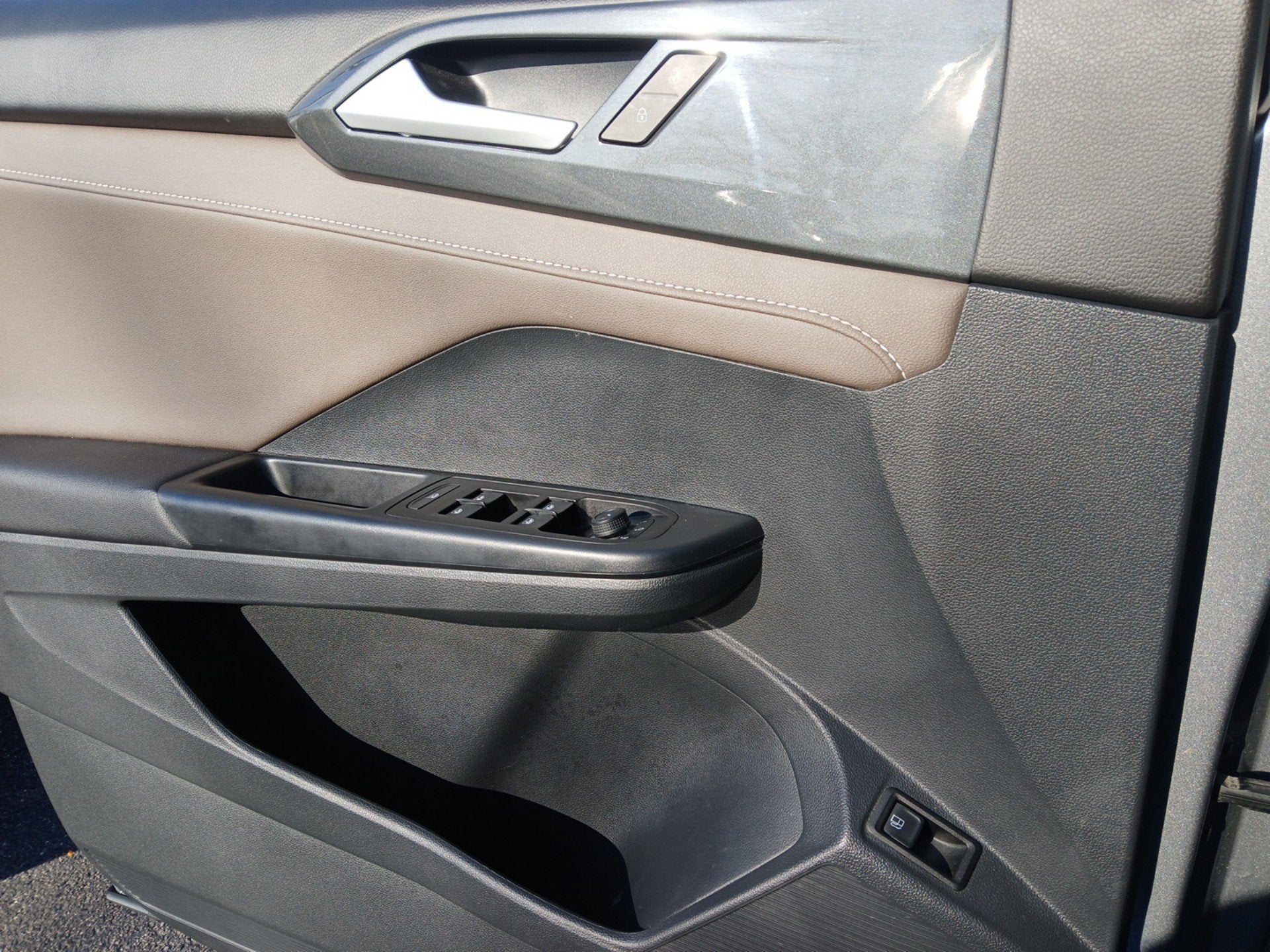 2023 Volkswagen Taos SEL