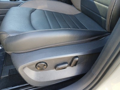 2023 Volkswagen Taos SEL