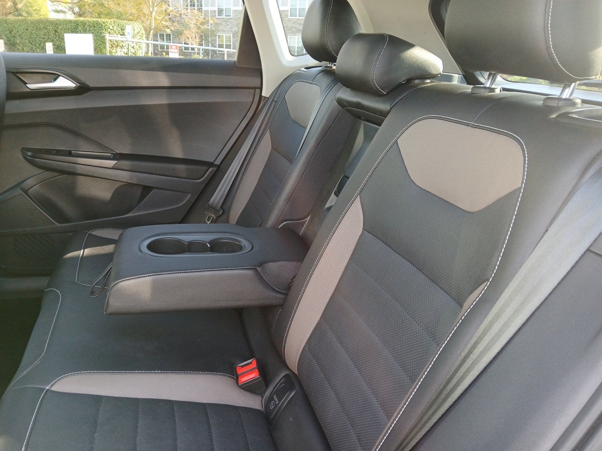 2023 Volkswagen Taos SEL