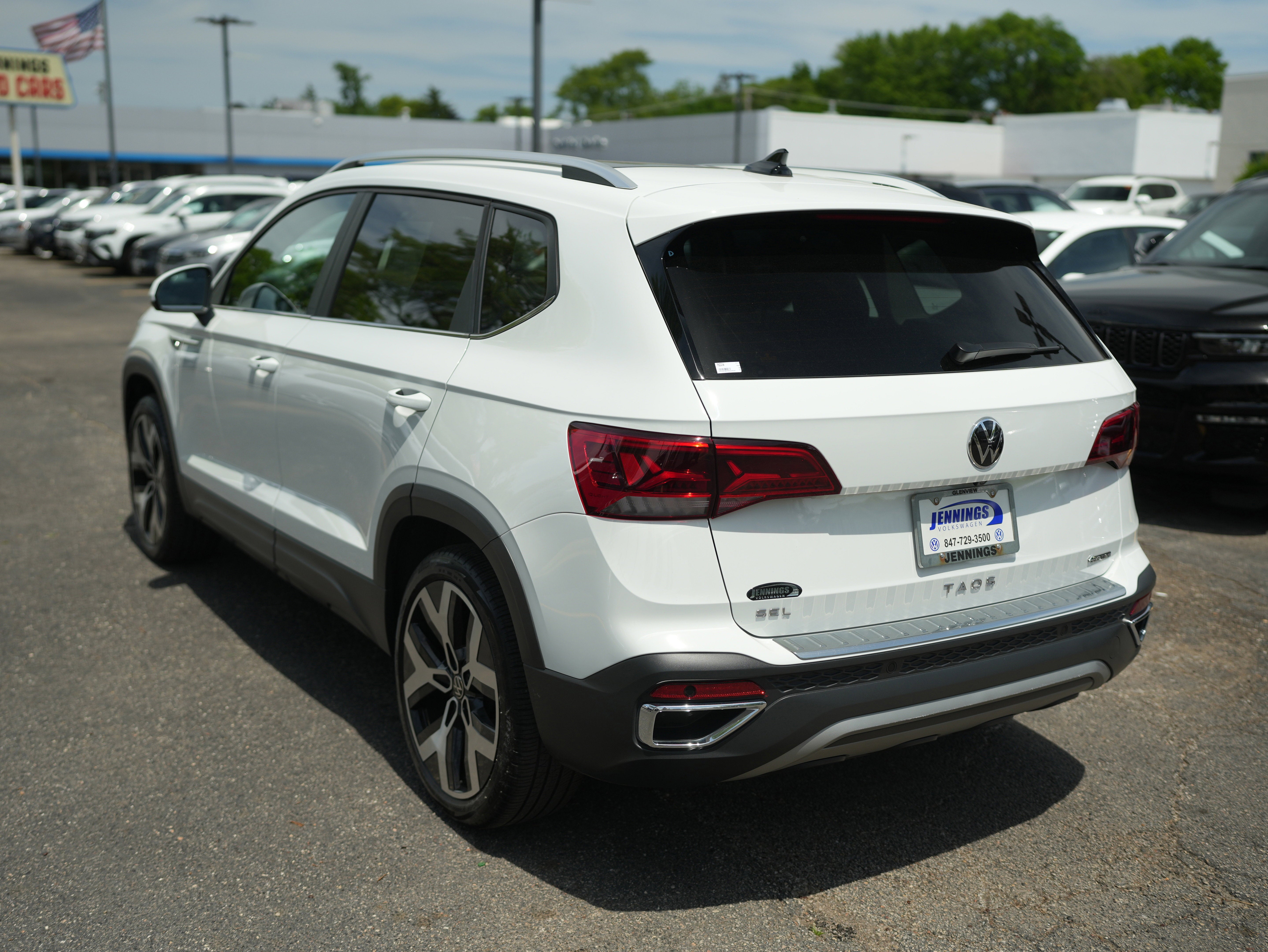 2023 Volkswagen Taos 1.5T SEL