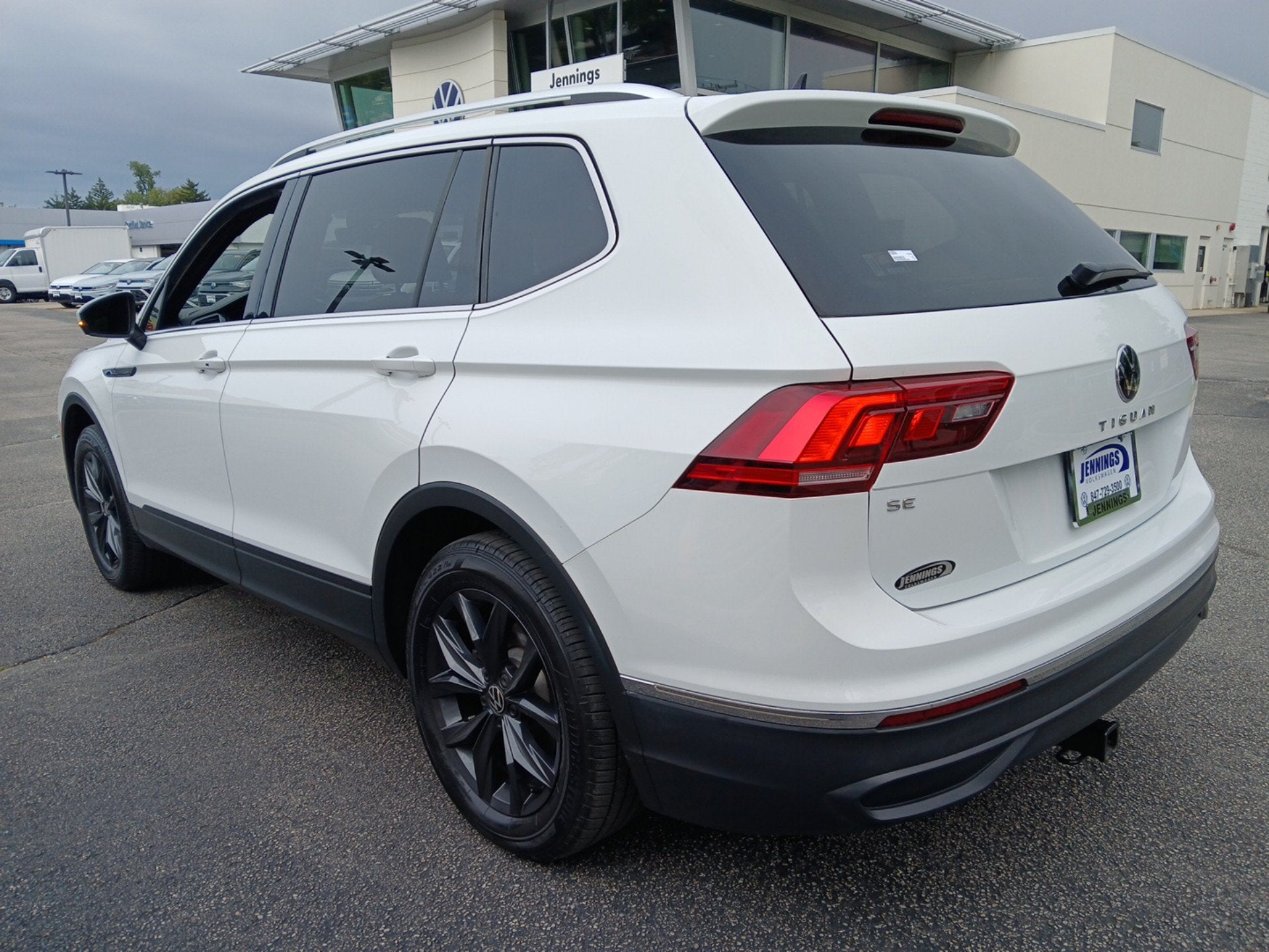 2024 Volkswagen Tiguan 2.0T SE