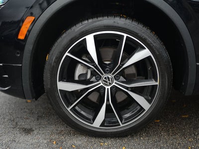 2024 Volkswagen Tiguan 2.0T SEL R-Line