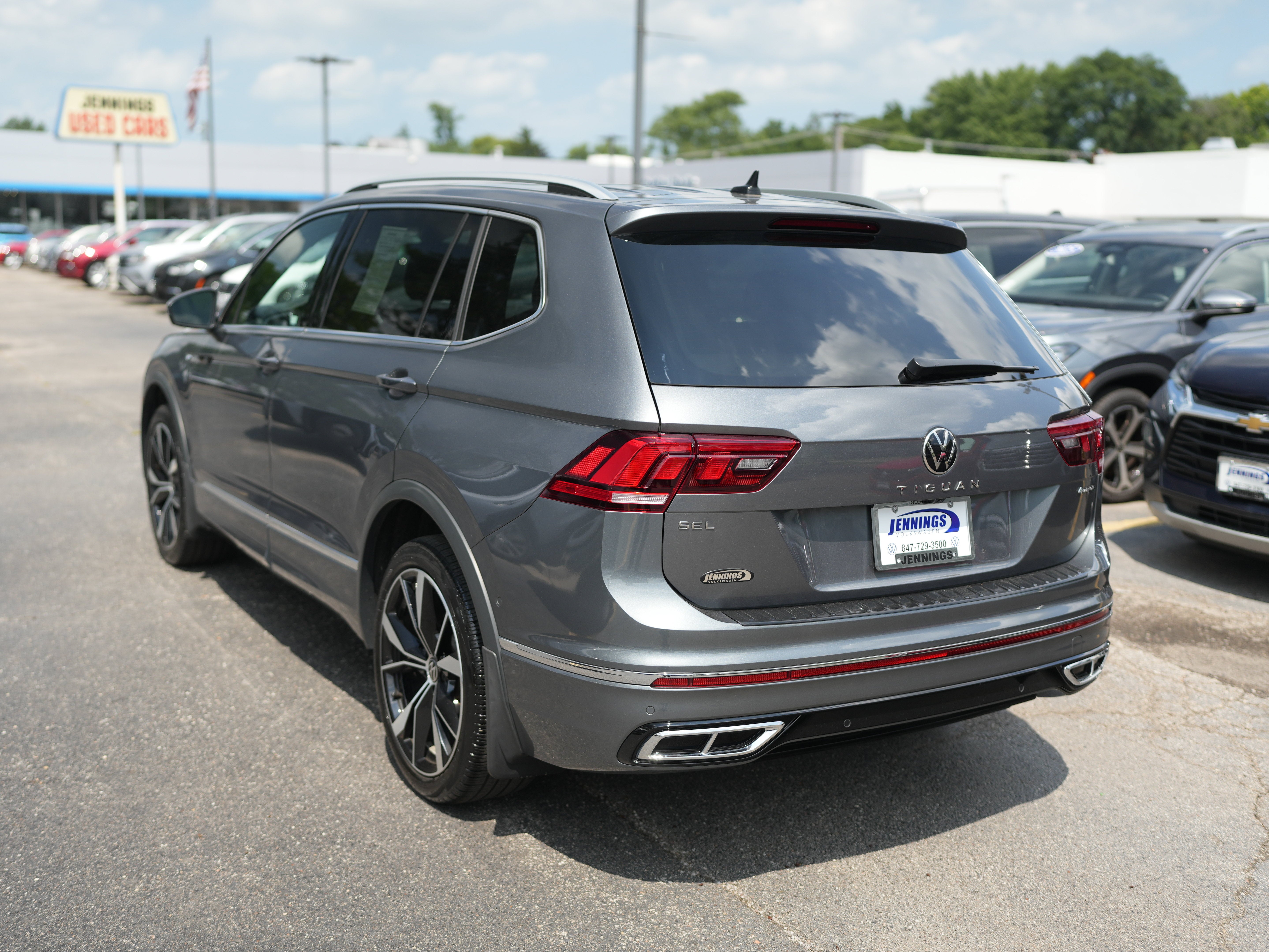 2023 Volkswagen Tiguan 2.0T SEL R-Line