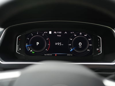 2023 Volkswagen Tiguan SEL R-Line