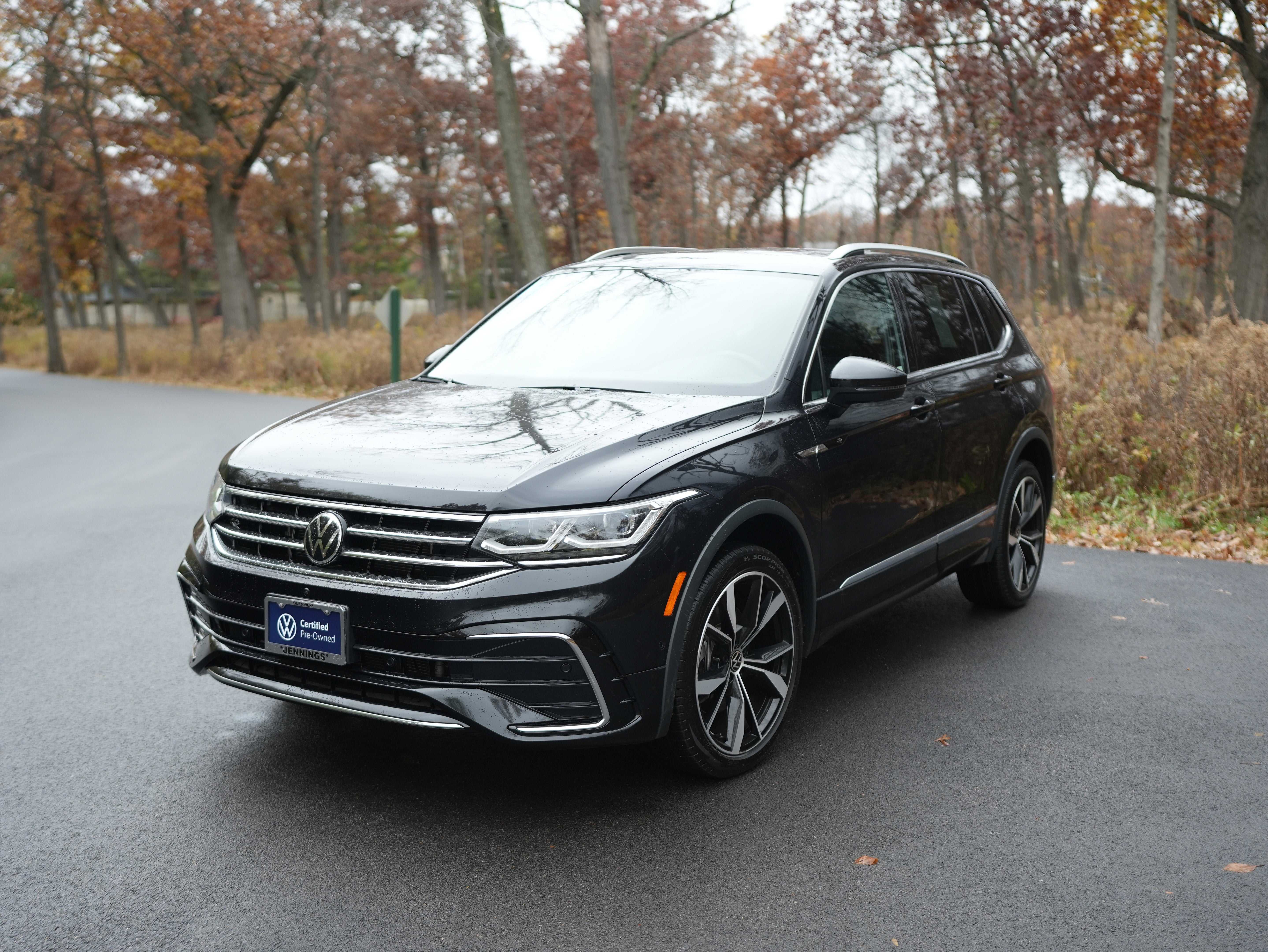 2023 Volkswagen Tiguan SEL R-Line