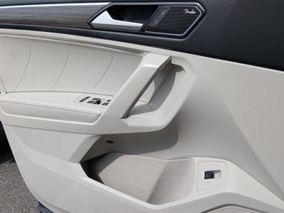 2023 Volkswagen Tiguan 2.0T SEL R-Line