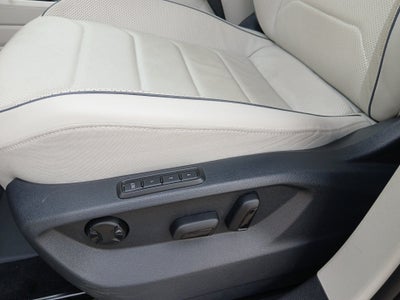 2023 Volkswagen Tiguan 2.0T SEL R-Line
