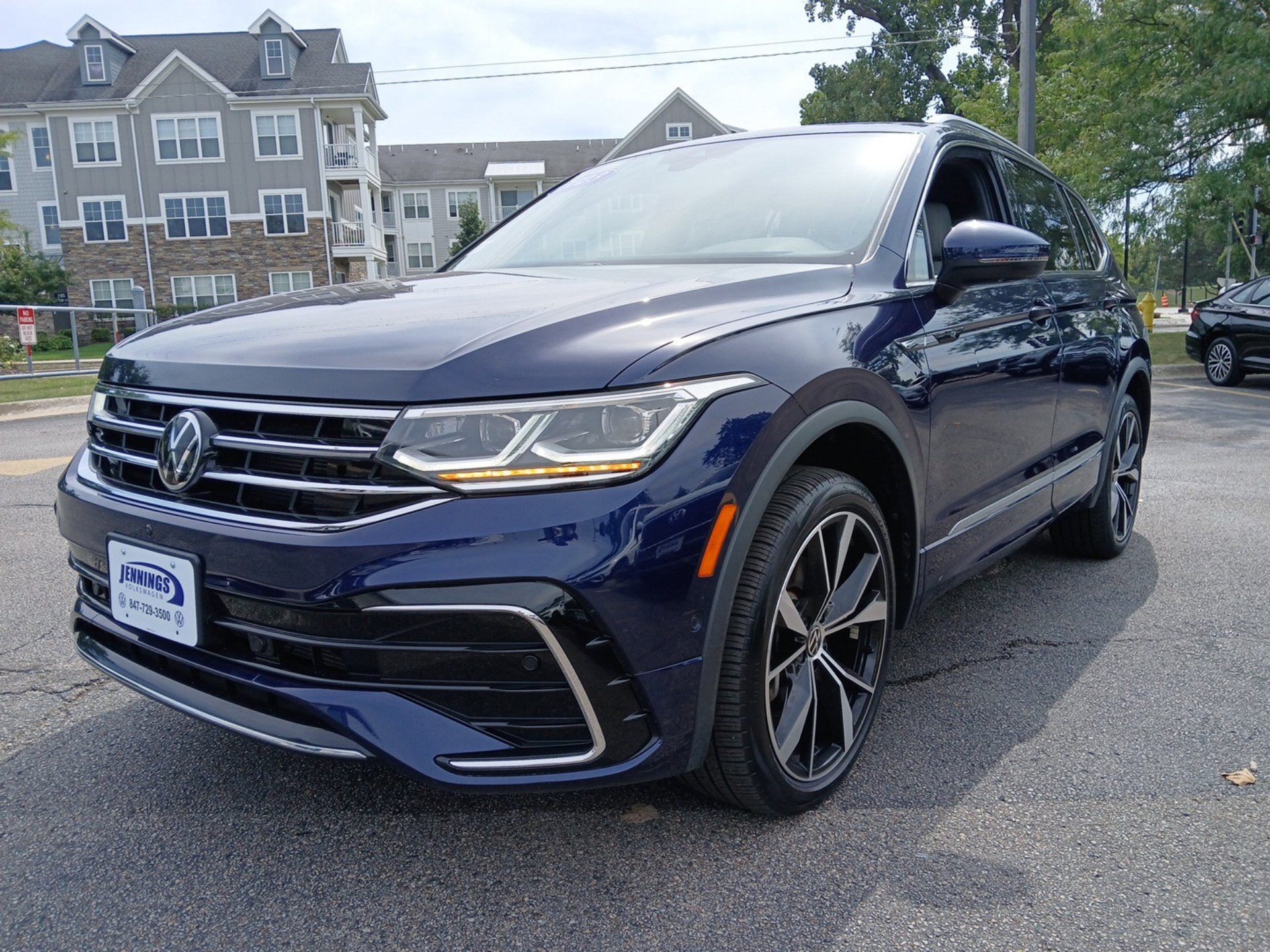 2023 Volkswagen Tiguan 2.0T SEL R-Line