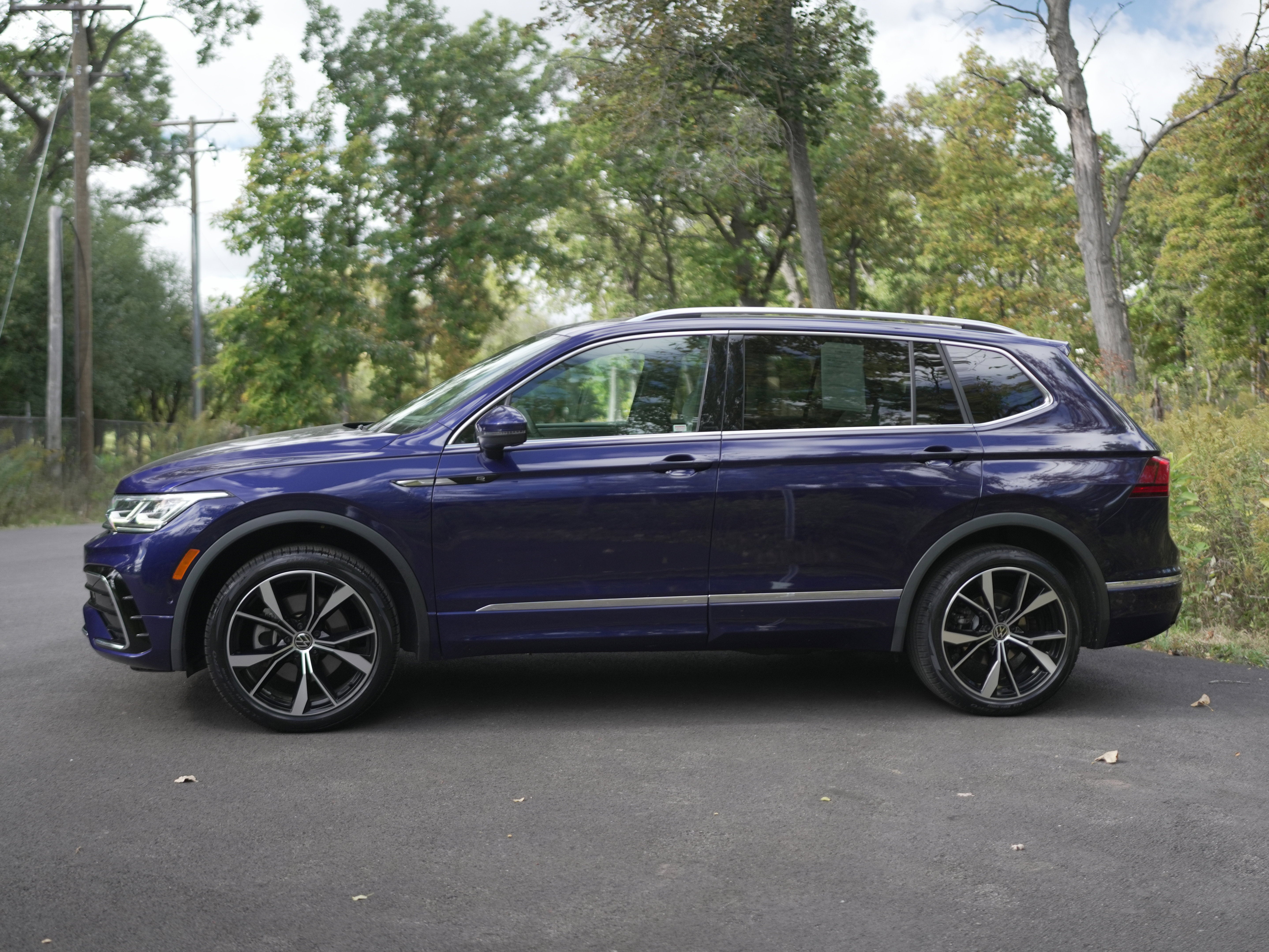 2022 Volkswagen Tiguan SEL R-Line