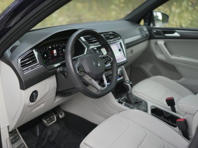 2022 Volkswagen Tiguan SEL R-Line