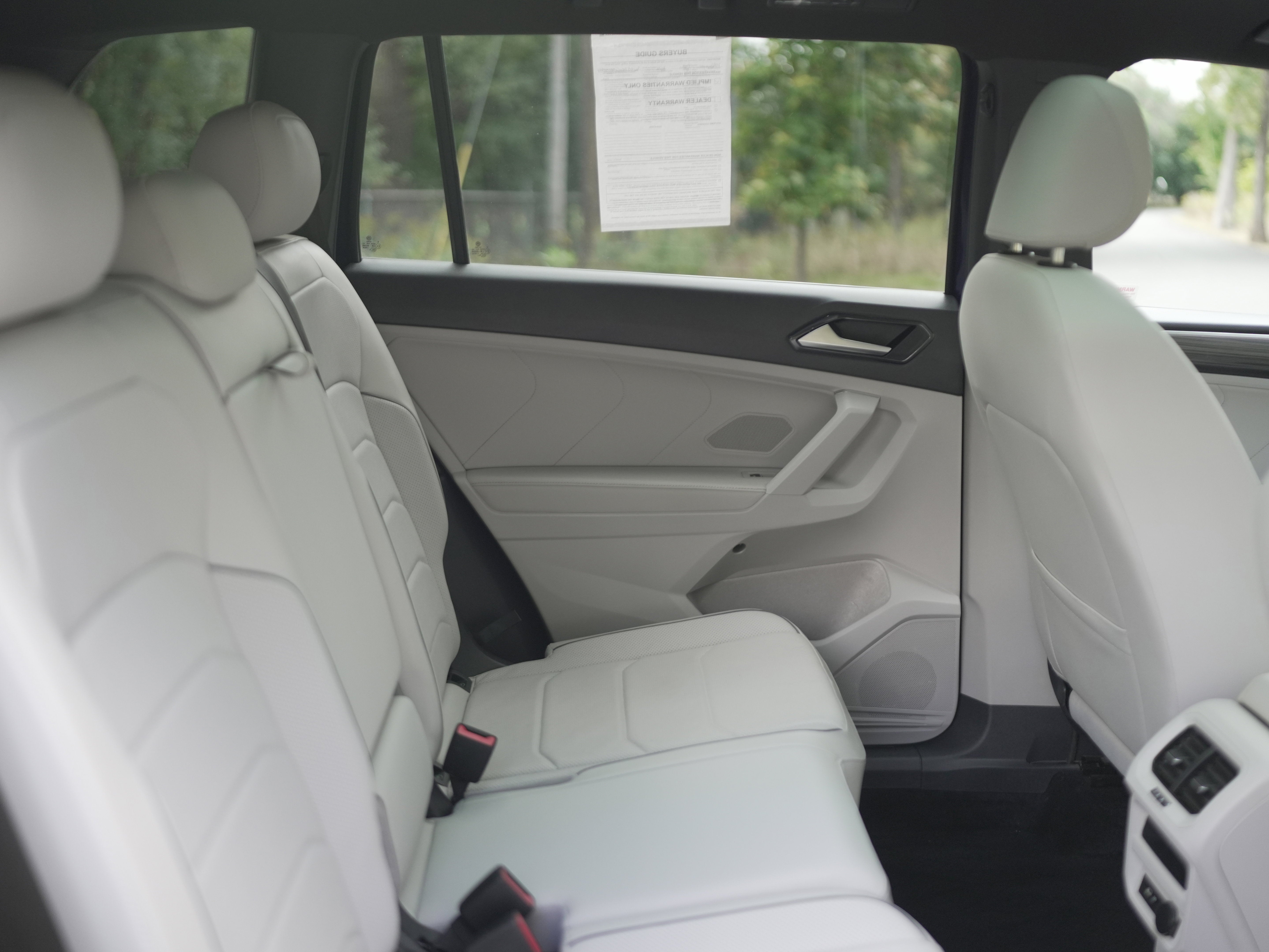 2022 Volkswagen Tiguan SEL R-Line