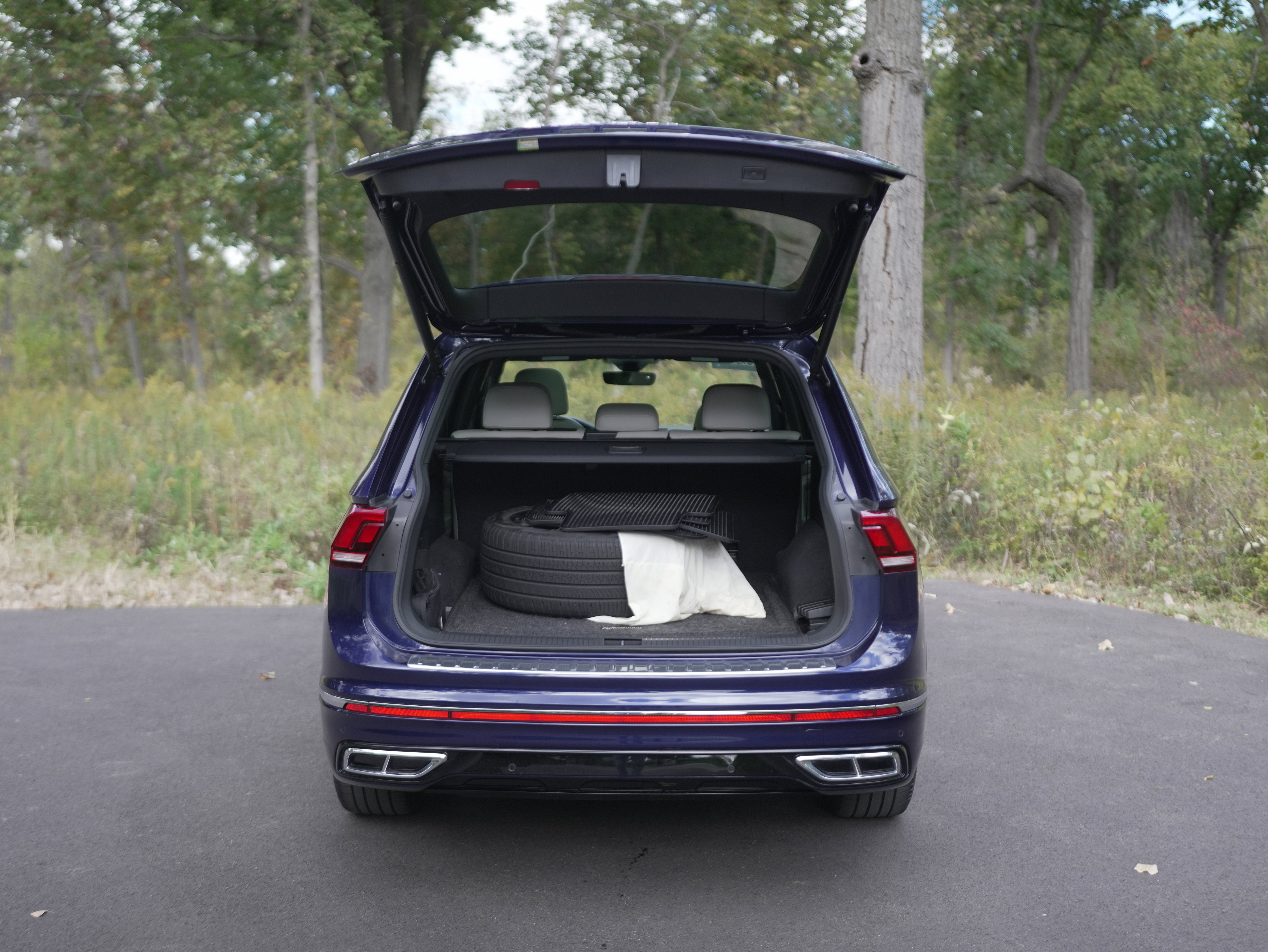 2022 Volkswagen Tiguan SEL R-Line