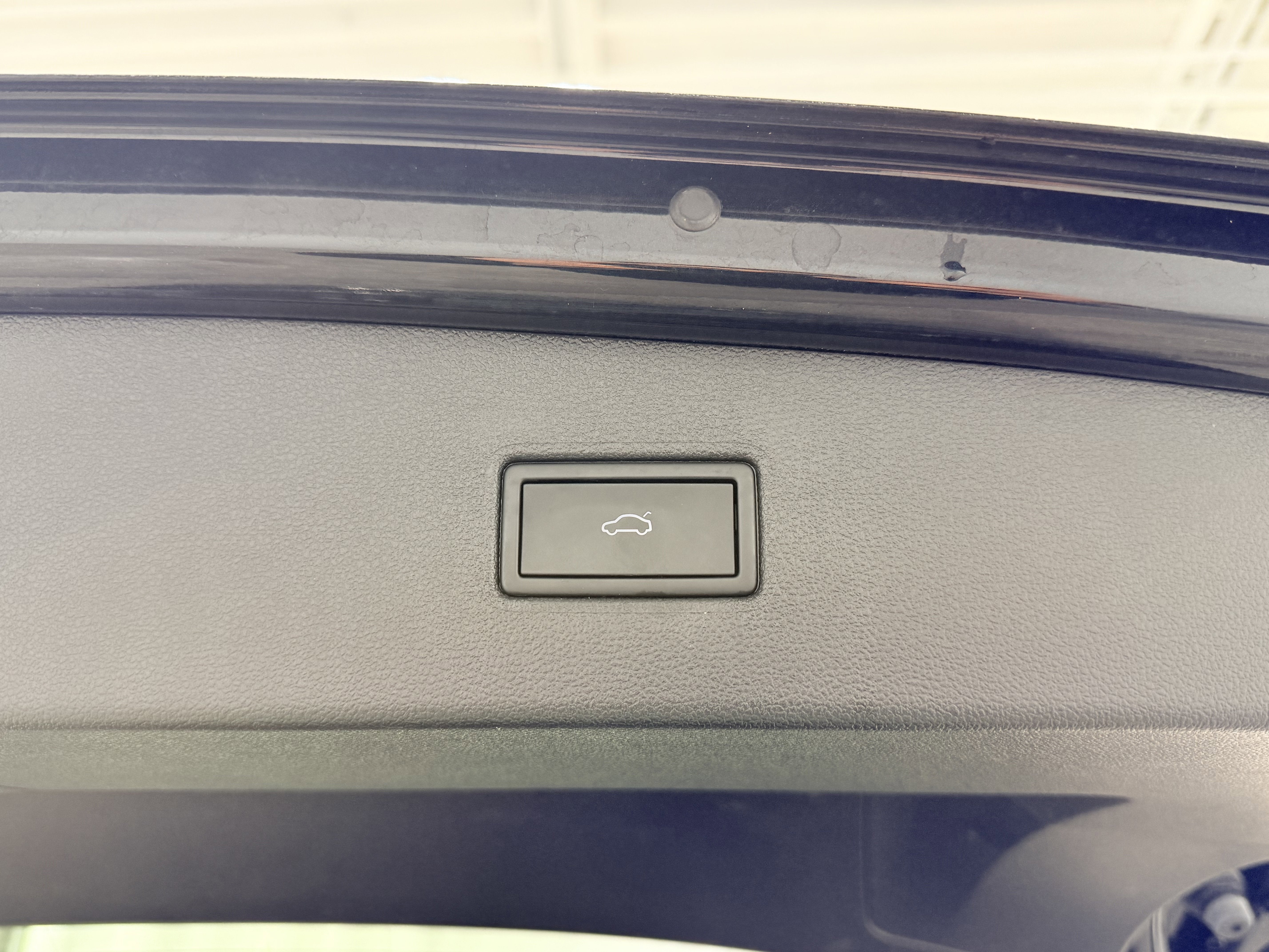 2022 Volkswagen Tiguan SEL R-Line