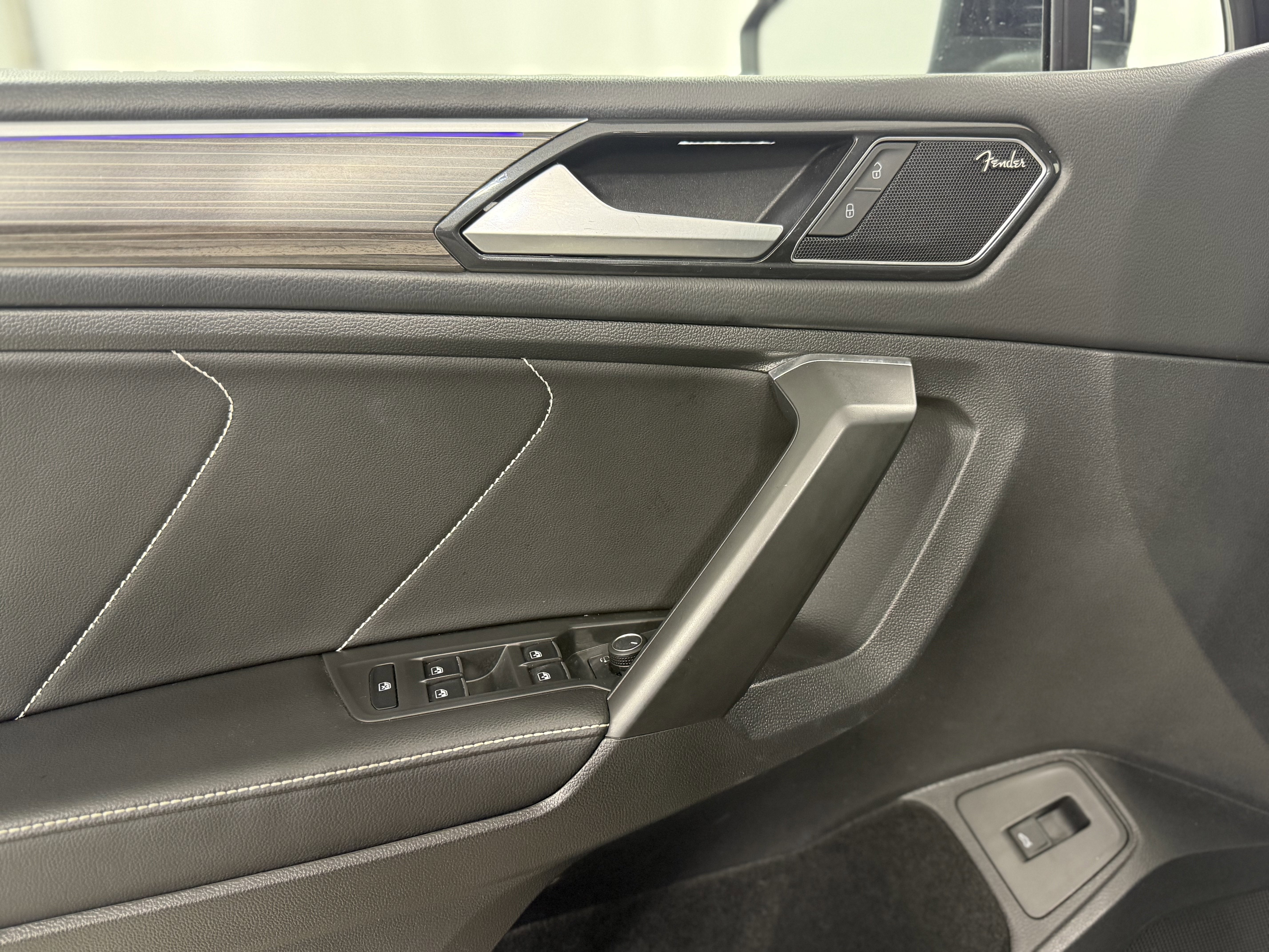 2022 Volkswagen Tiguan SEL R-Line