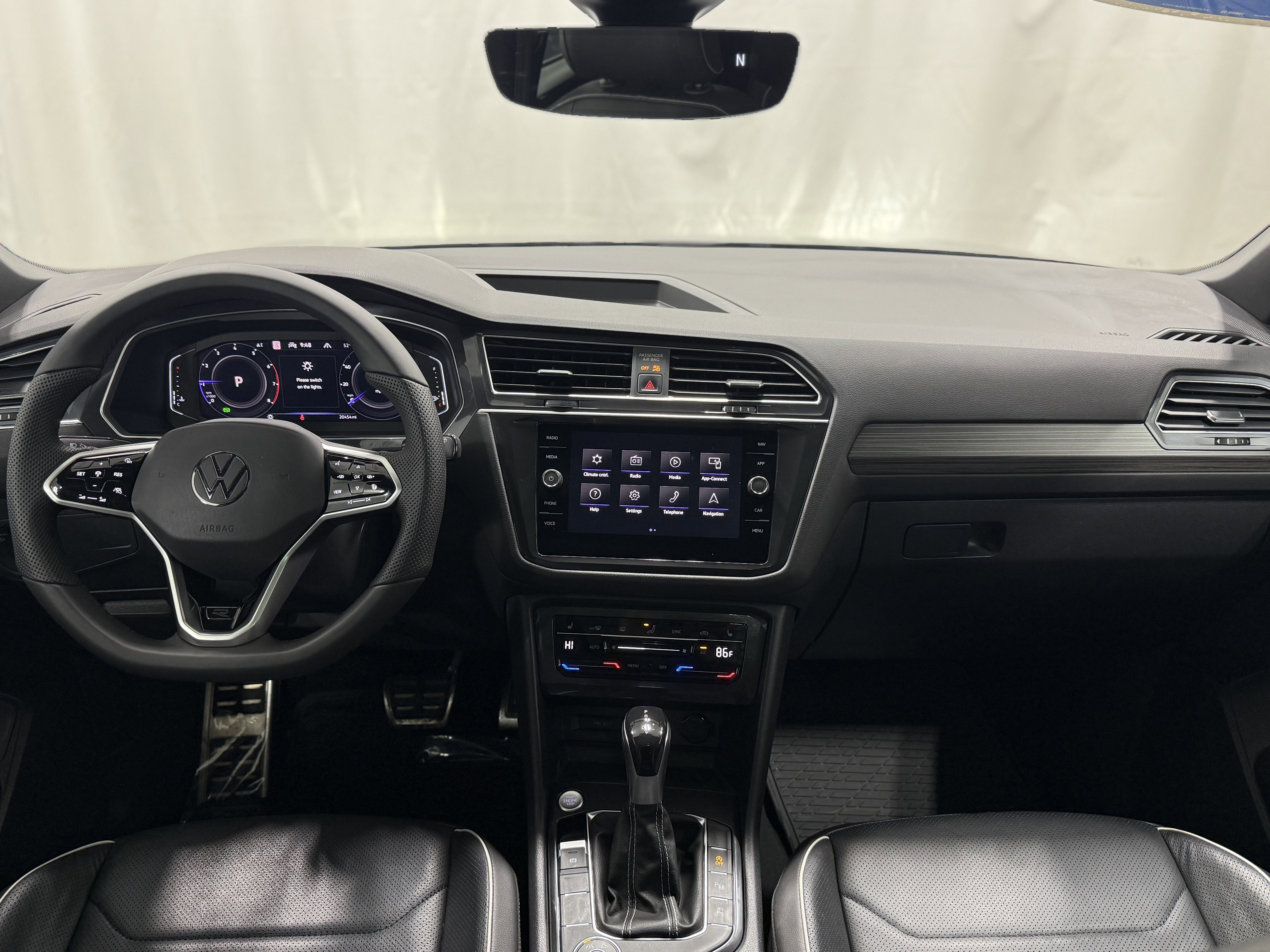 2022 Volkswagen Tiguan SEL R-Line