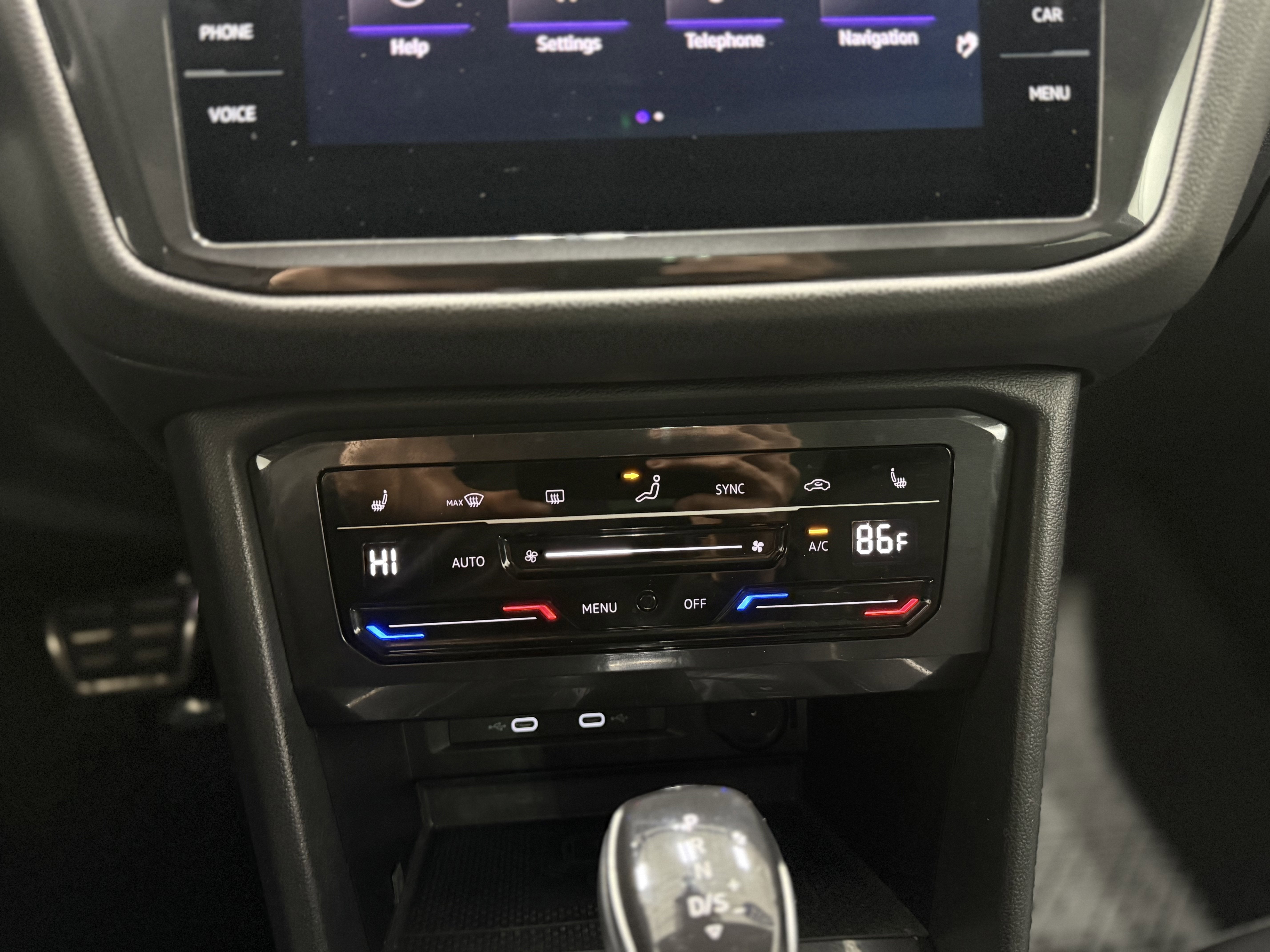 2022 Volkswagen Tiguan SEL R-Line