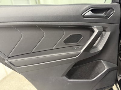 2022 Volkswagen Tiguan SEL R-Line