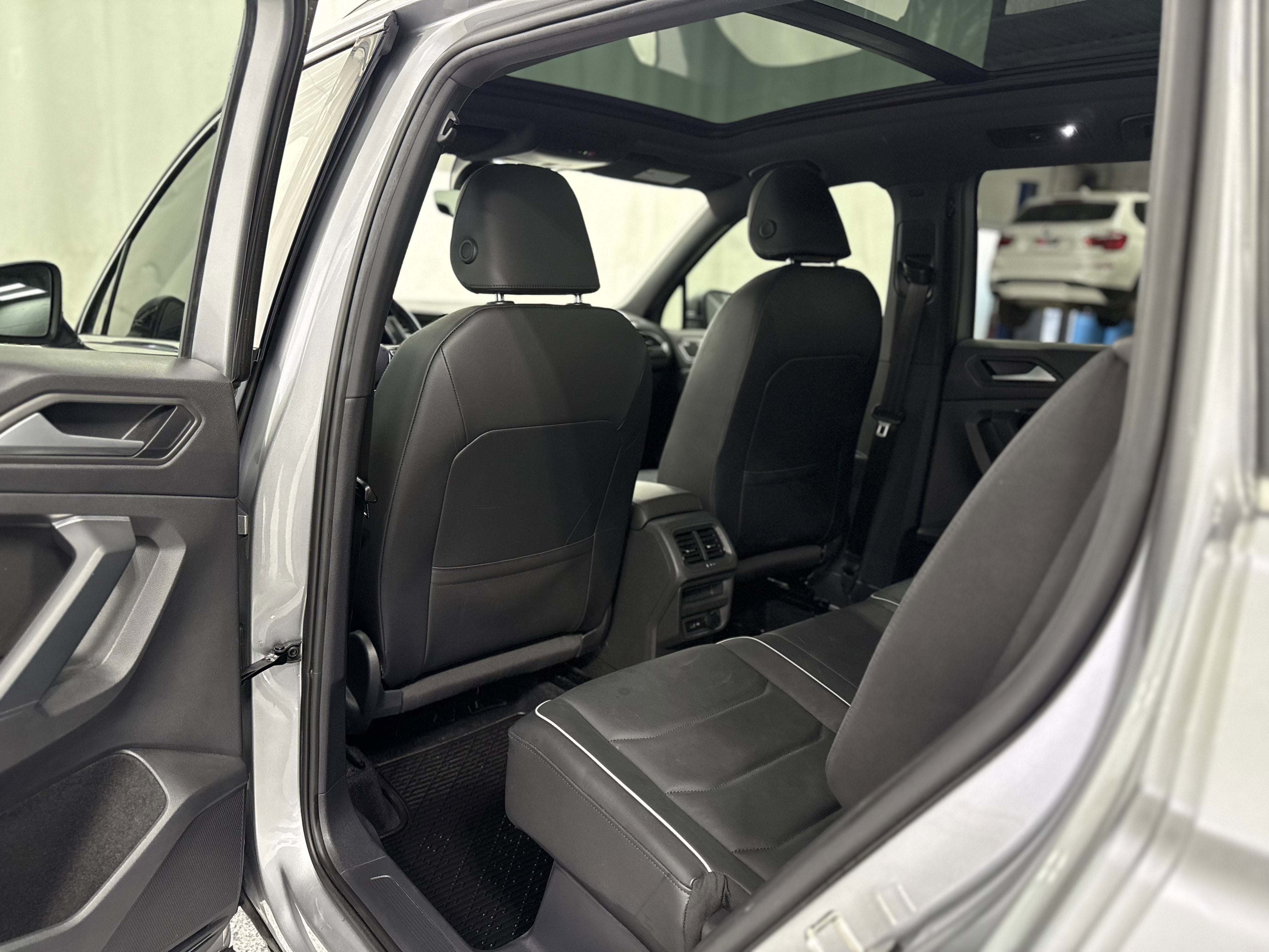 2020 Volkswagen Tiguan SEL Premium R-Line