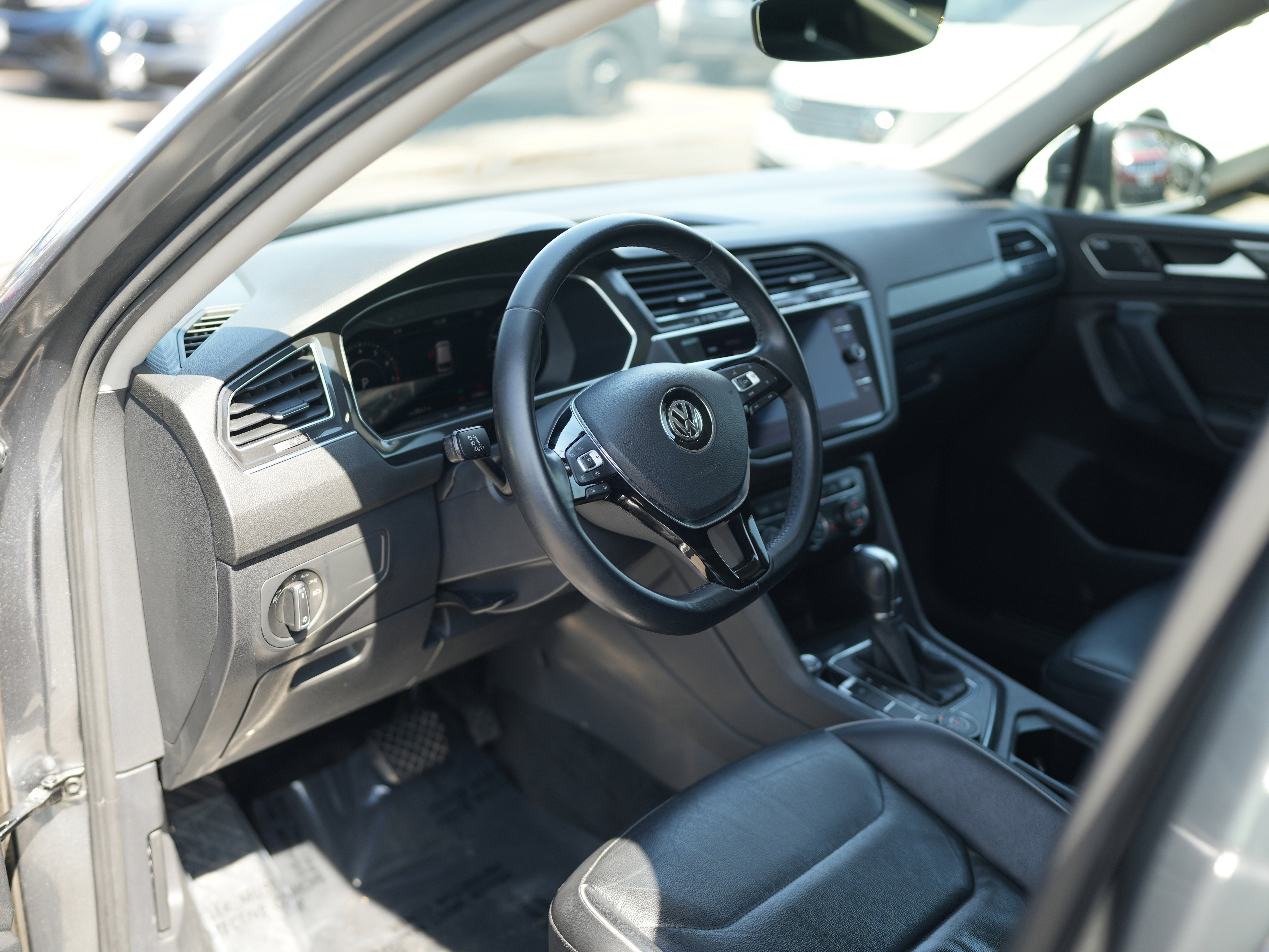 2019 Volkswagen Tiguan SEL Premium