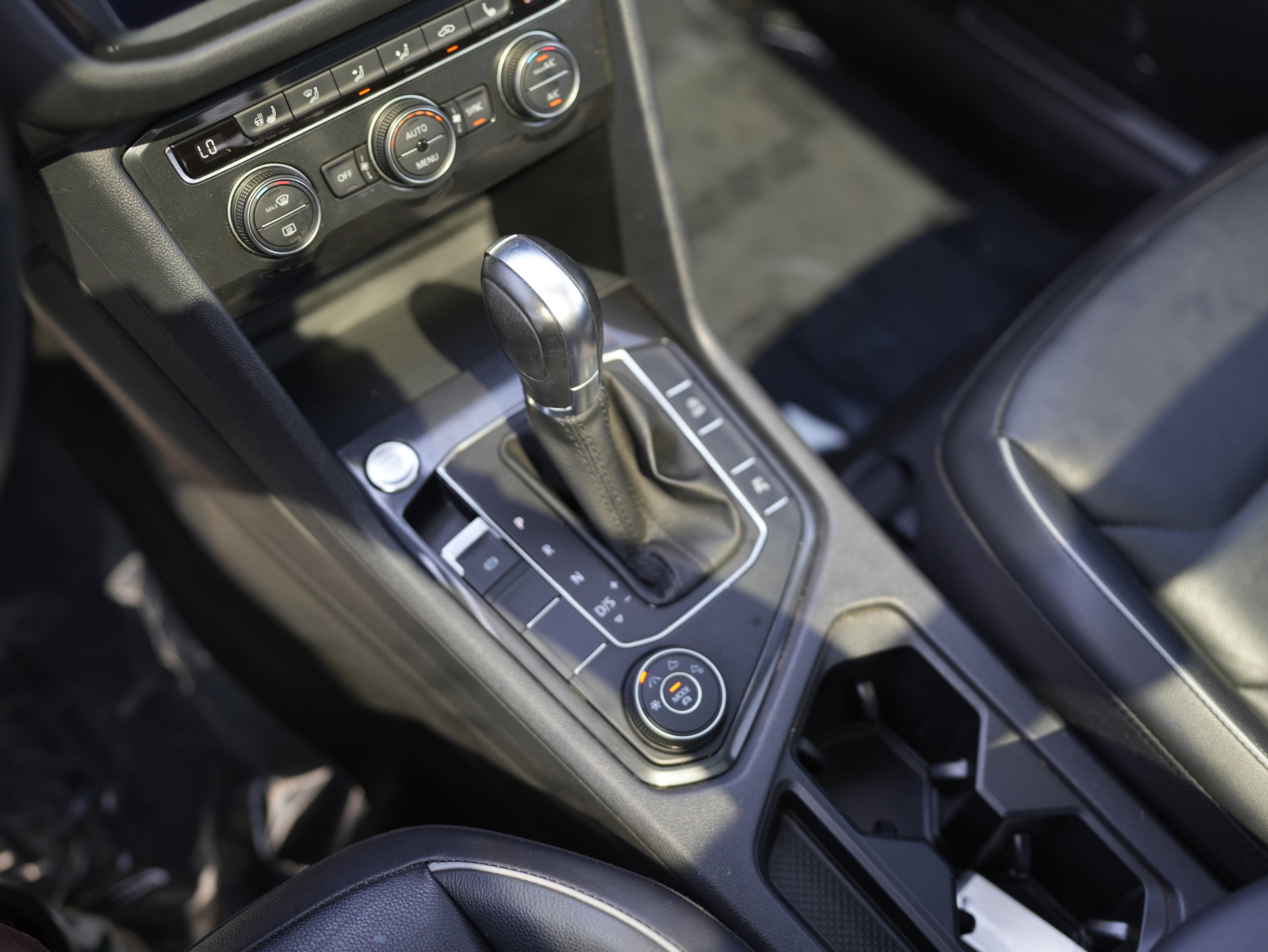 2019 Volkswagen Tiguan SEL Premium