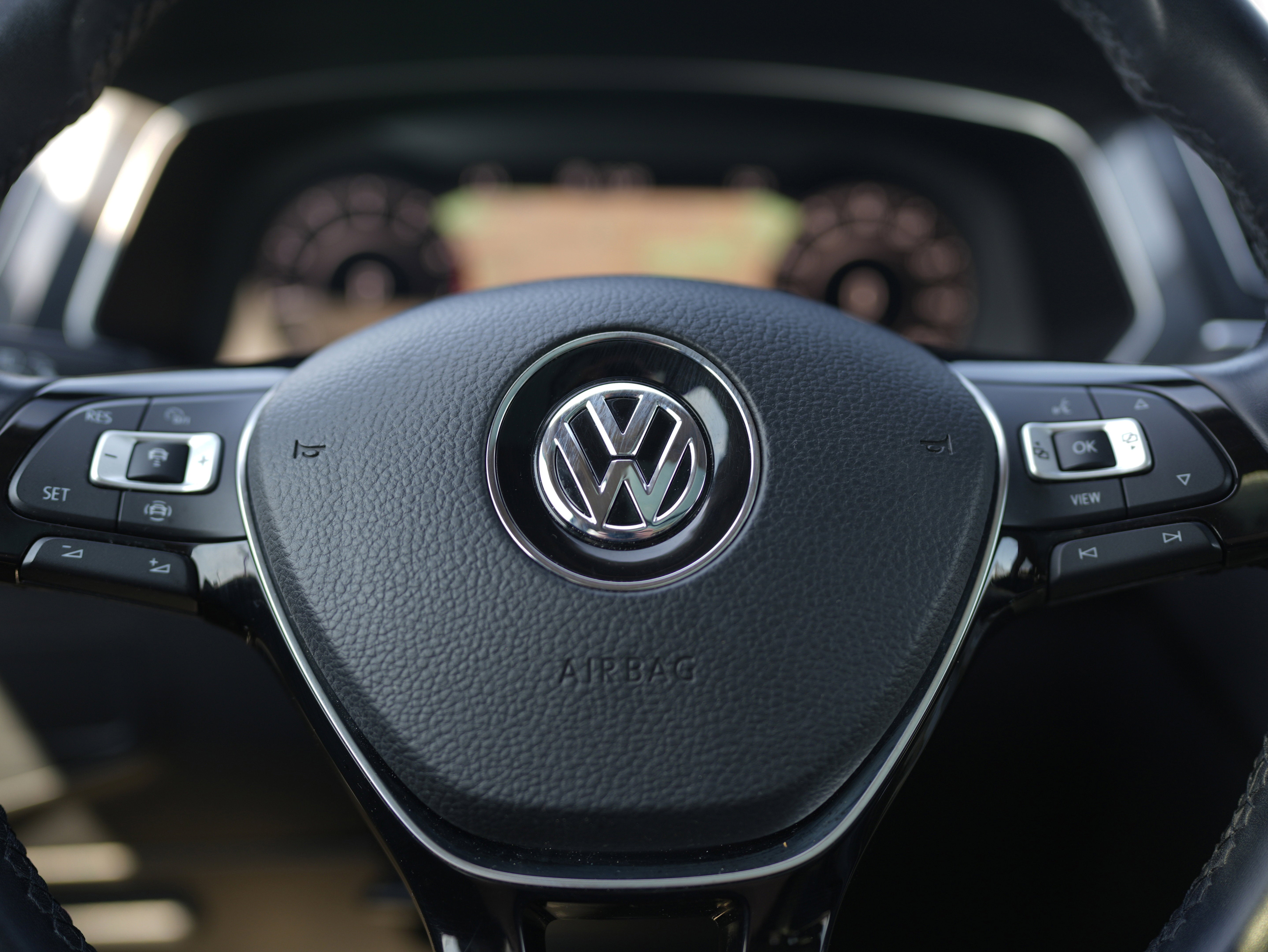 2019 Volkswagen Tiguan SEL Premium