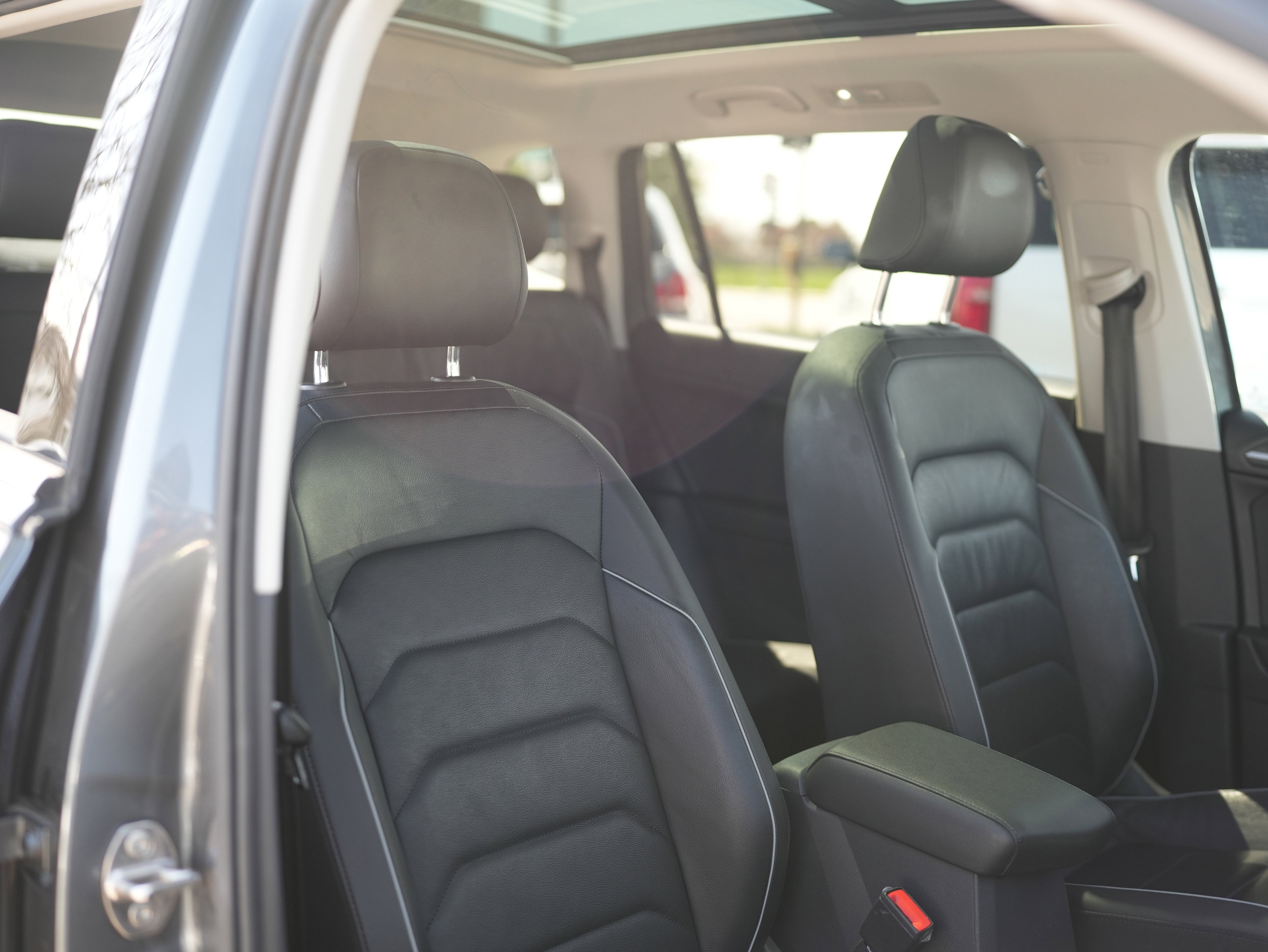 2019 Volkswagen Tiguan SEL Premium