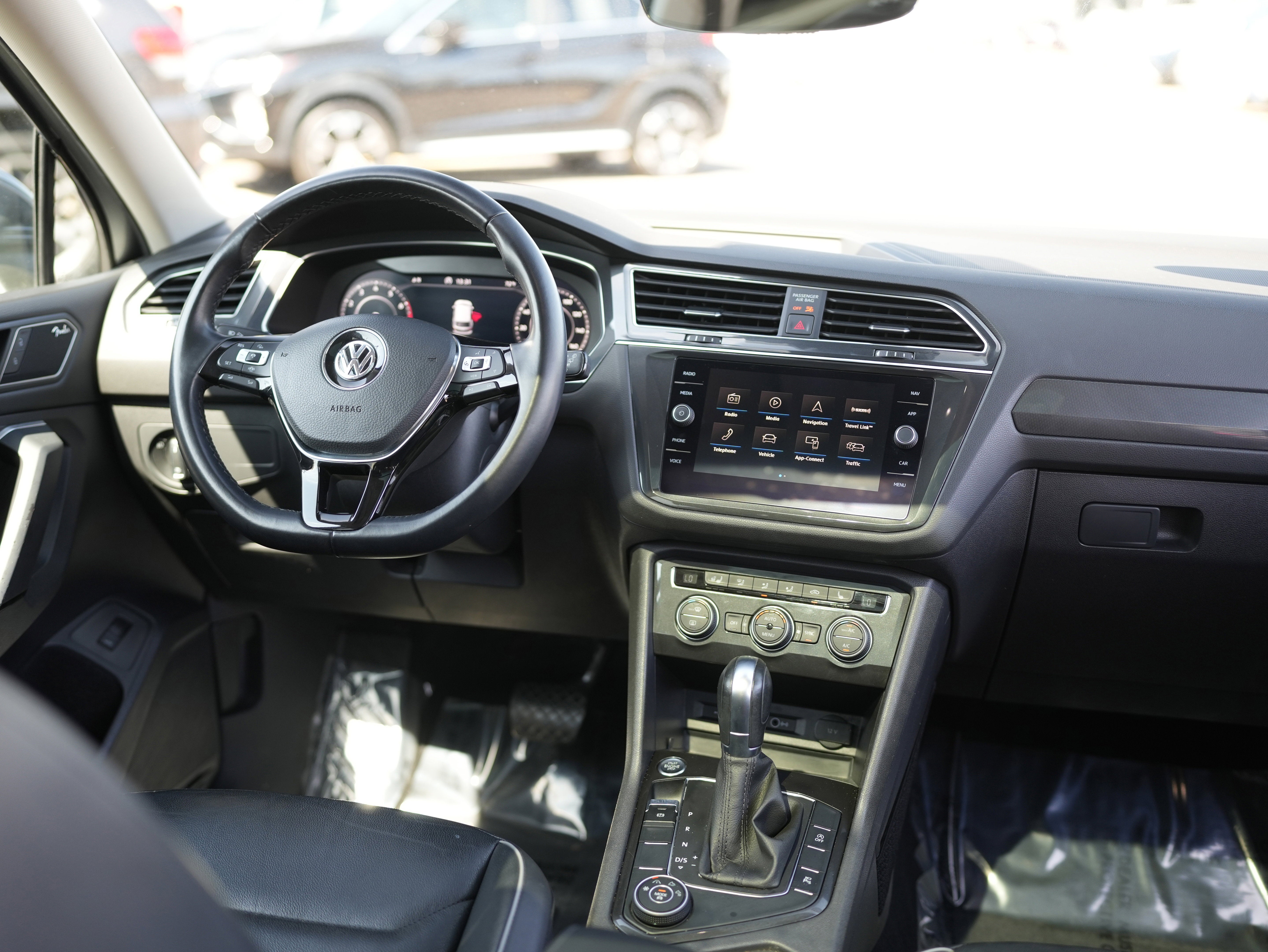 2019 Volkswagen Tiguan SEL Premium