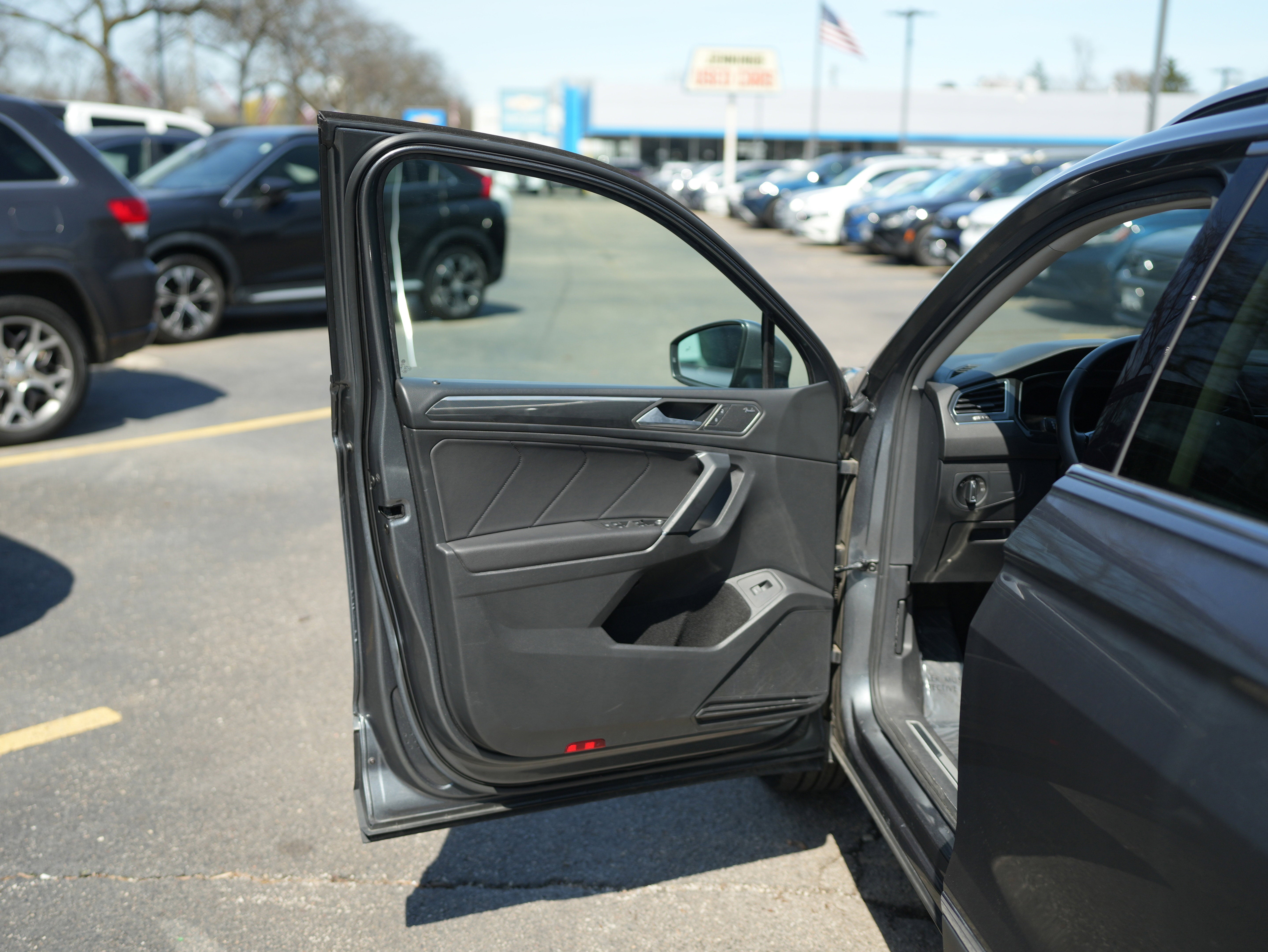 2019 Volkswagen Tiguan SEL Premium