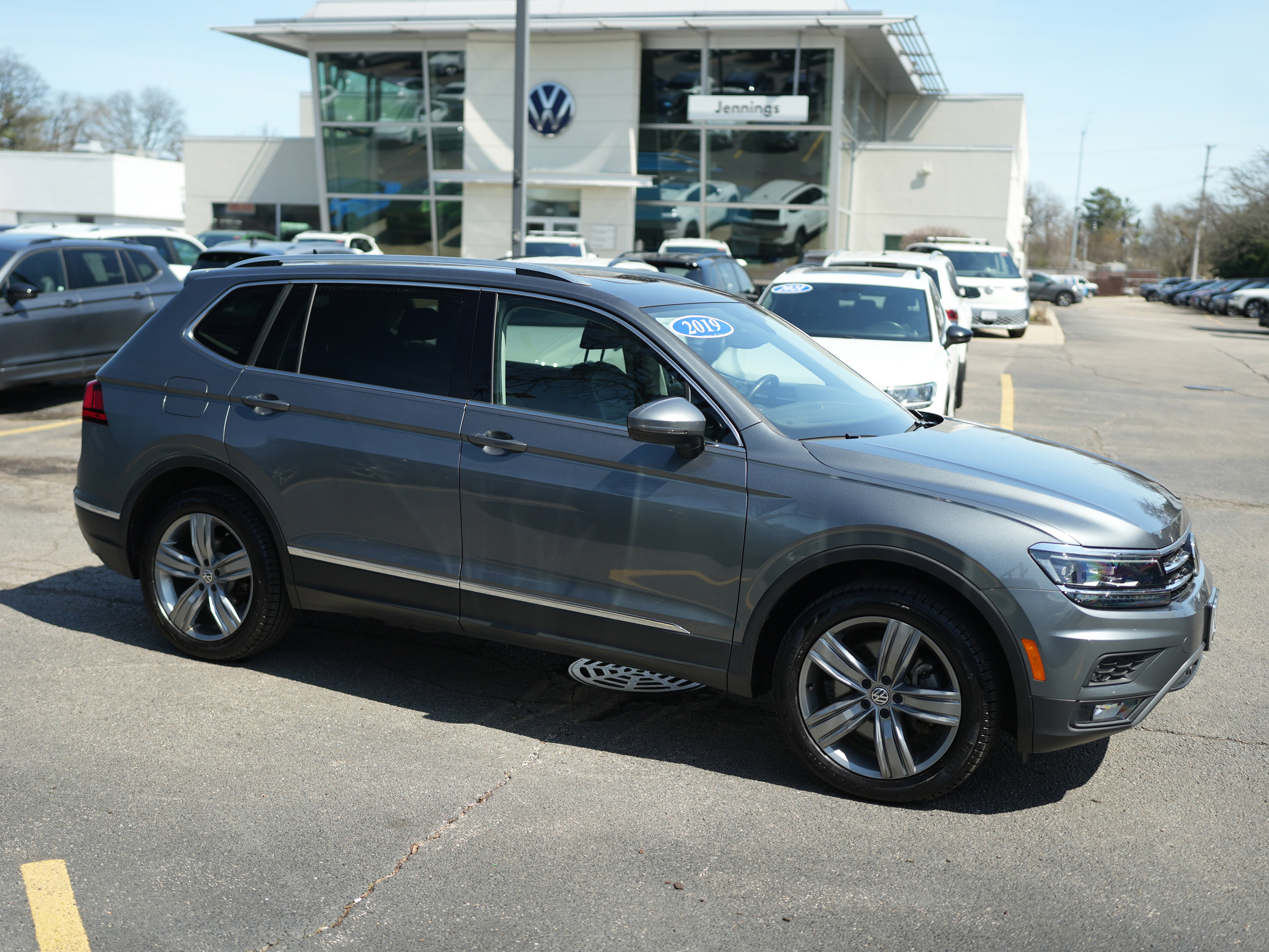 2019 Volkswagen Tiguan SEL Premium