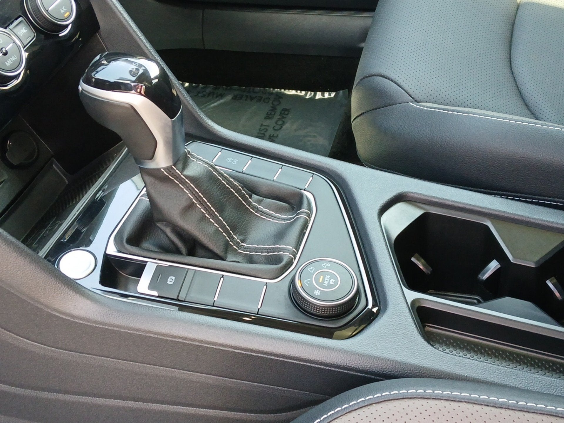 2023 Volkswagen Taos 1.5T SEL
