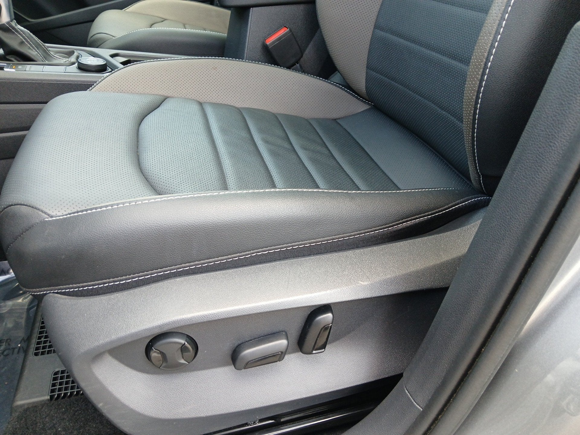 2023 Volkswagen Taos 1.5T SEL