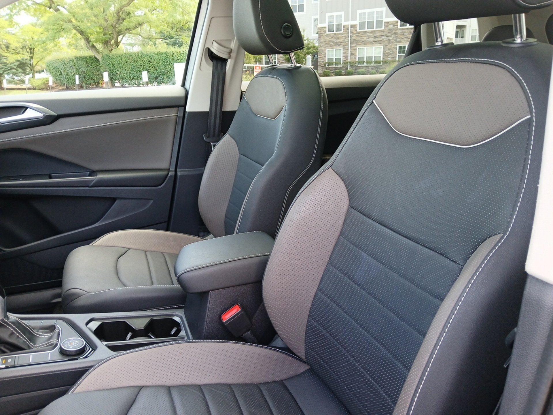 2023 Volkswagen Taos 1.5T SEL