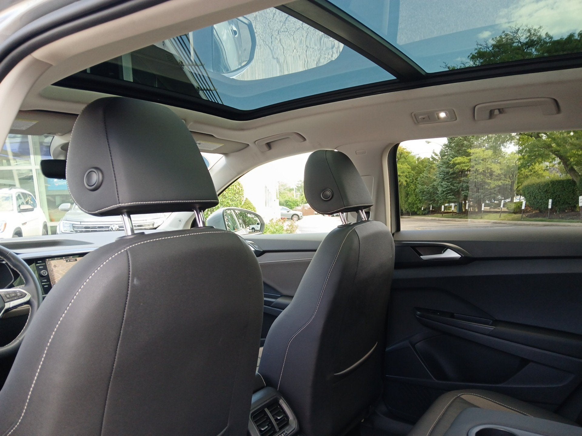 2023 Volkswagen Taos 1.5T SEL
