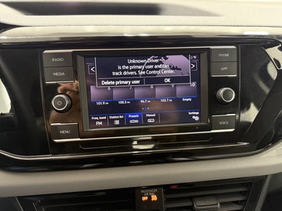 2024 Volkswagen Taos S