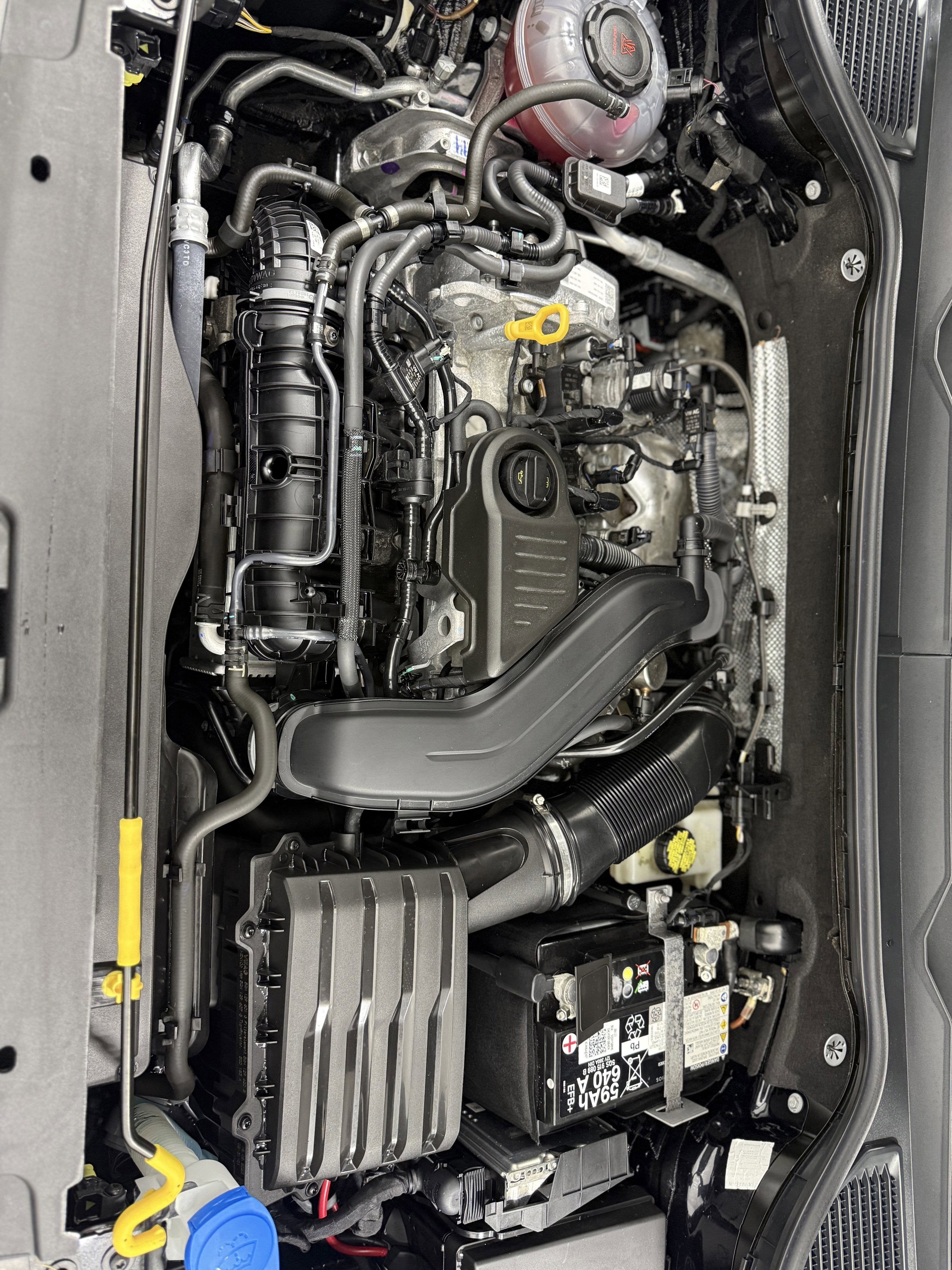 2024 Volkswagen Taos S