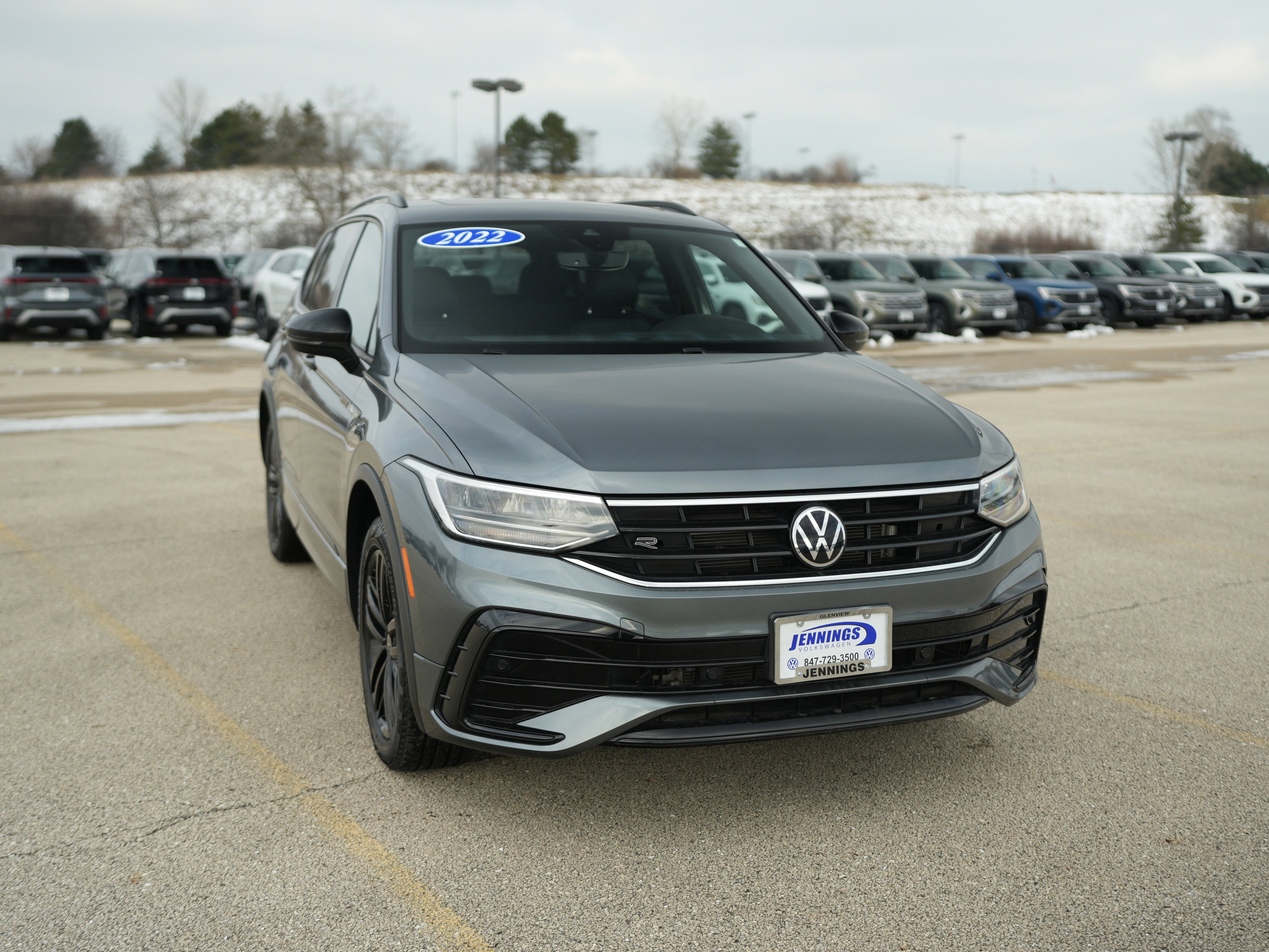 2022 Volkswagen Tiguan SE R-Line Black