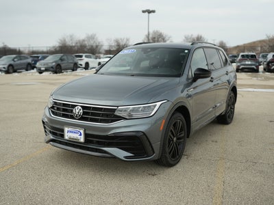 2022 Volkswagen Tiguan SE R-Line Black