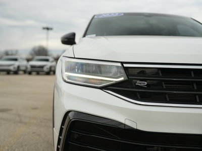 2022 Volkswagen Tiguan SE R-Line Black