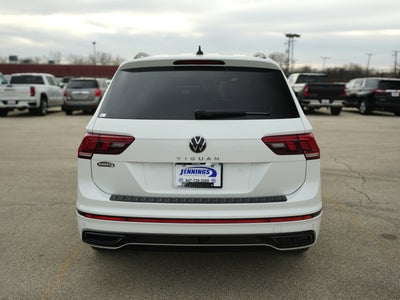 2022 Volkswagen Tiguan SE R-Line Black