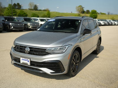 2022 Volkswagen Tiguan 2.0T SE R-Line Black