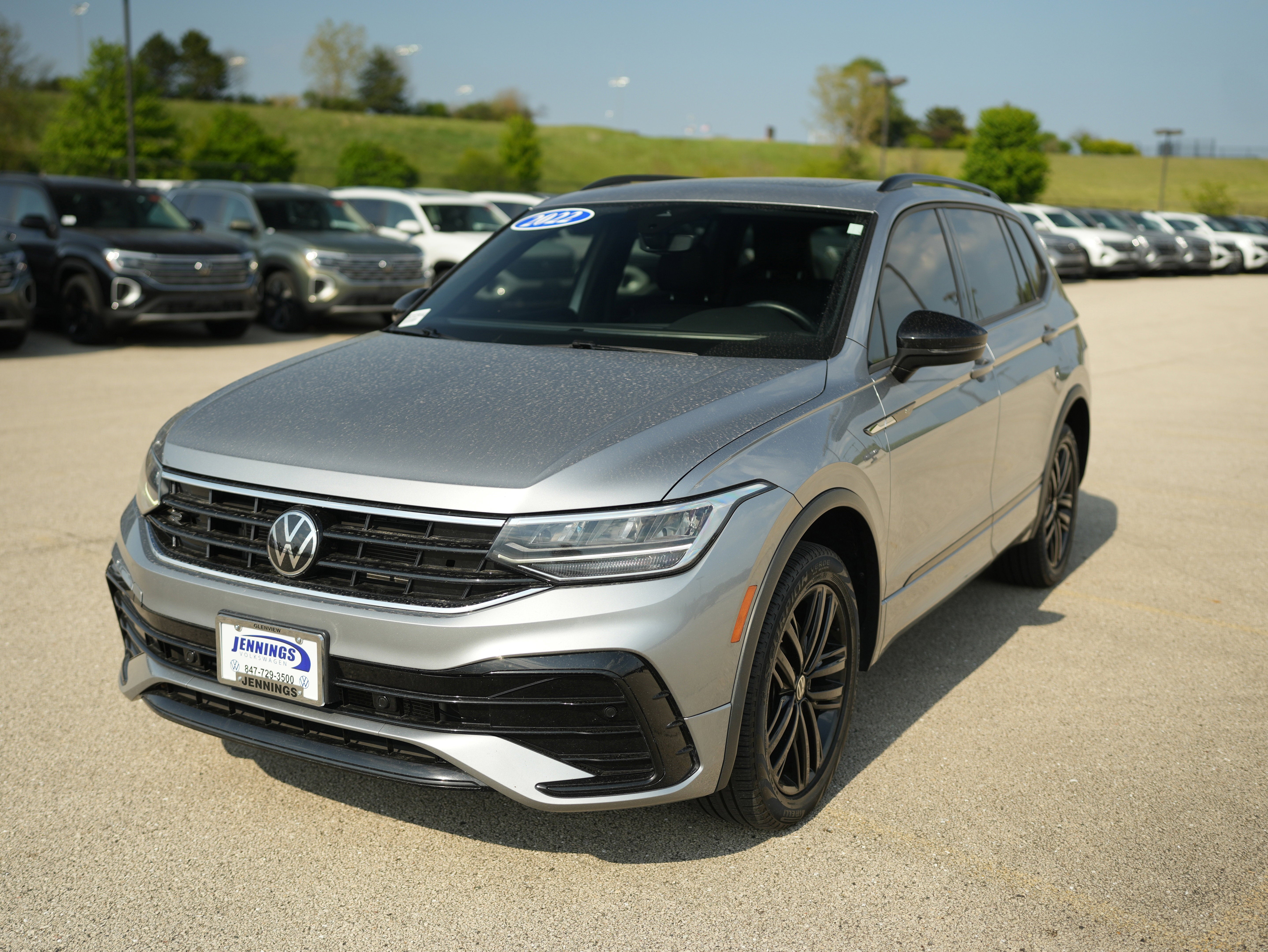 2022 Volkswagen Tiguan 2.0T SE R-Line Black