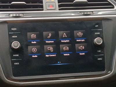 2024 Volkswagen Tiguan 2.0T SE R-Line Black