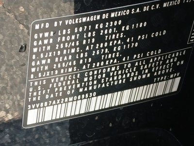 2024 Volkswagen Tiguan 2.0T SE R-Line Black