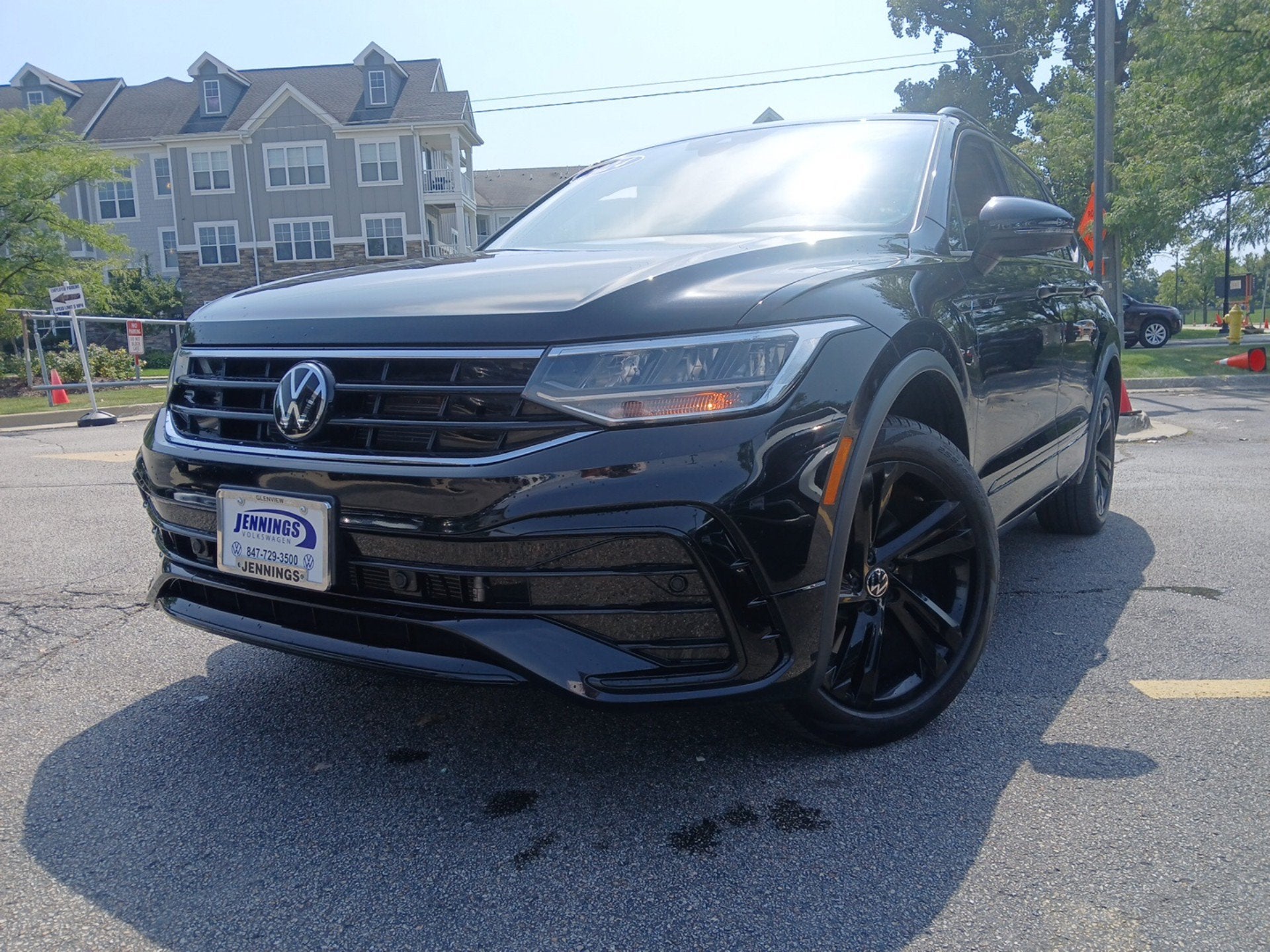 2024 Volkswagen Tiguan 2.0T SE R-Line Black
